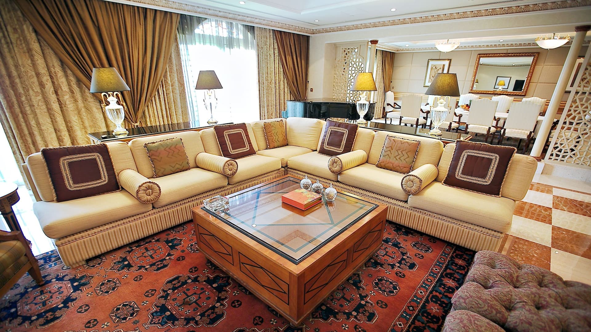 Grand Hyatt Muscat Crown Suite Living