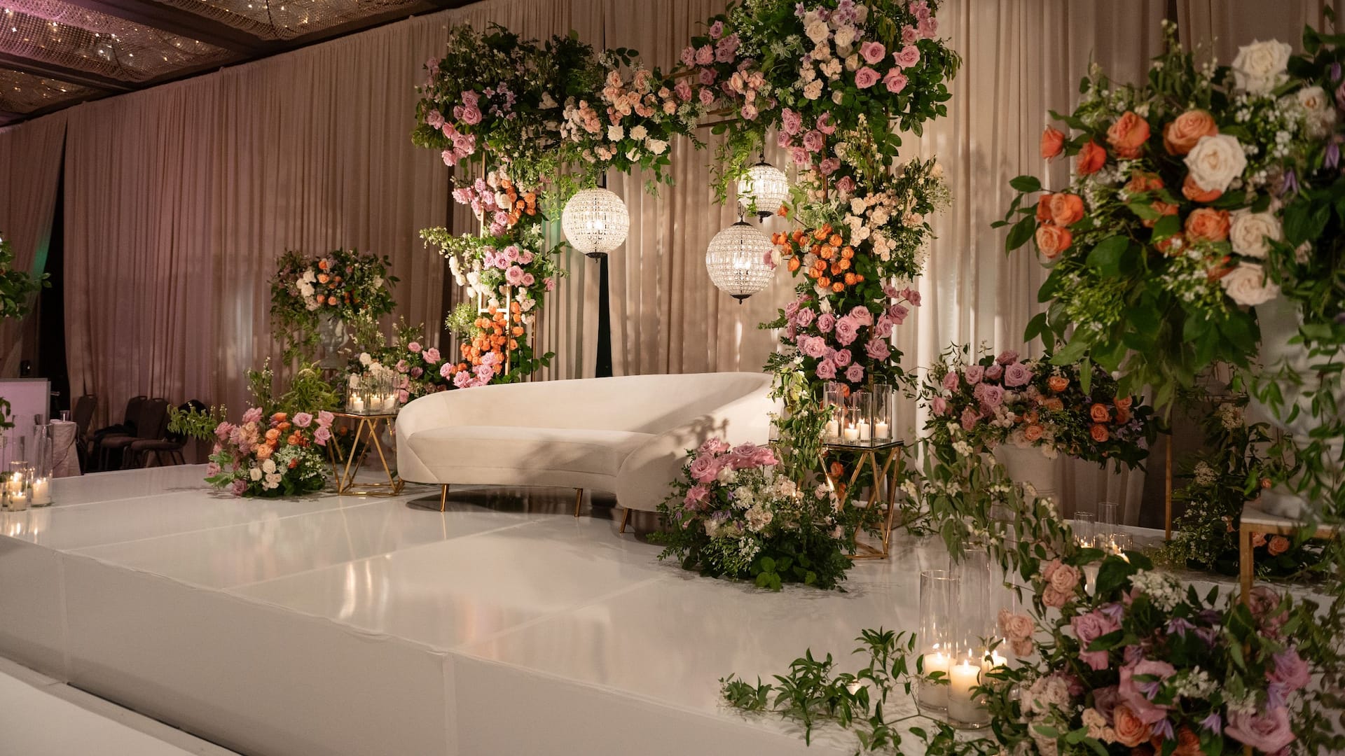 Hyatt Regency Long Beach Off Center Wedding Seating