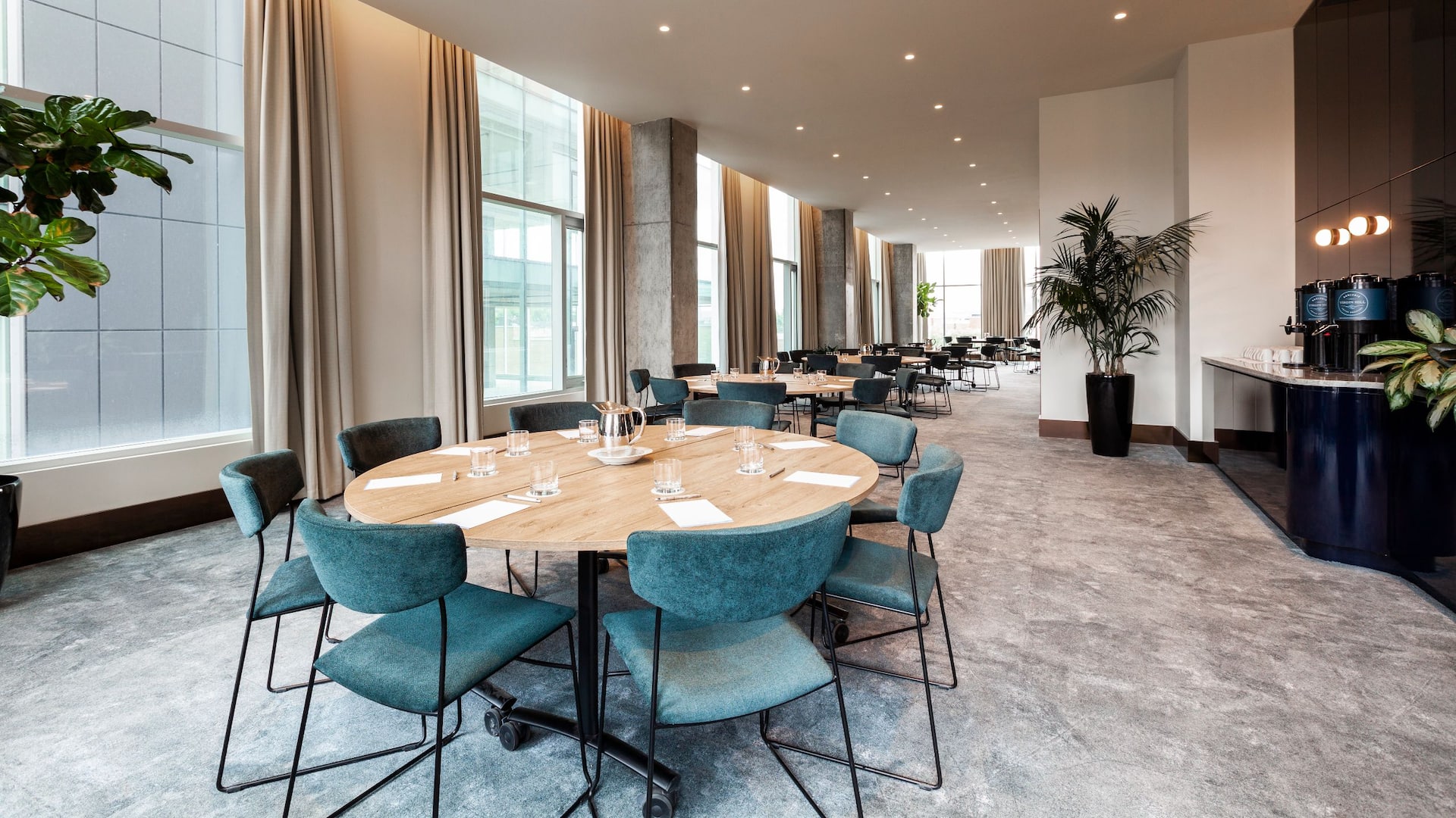 1 of 6 Hyatt Centric Montreal Salle Dalhousie