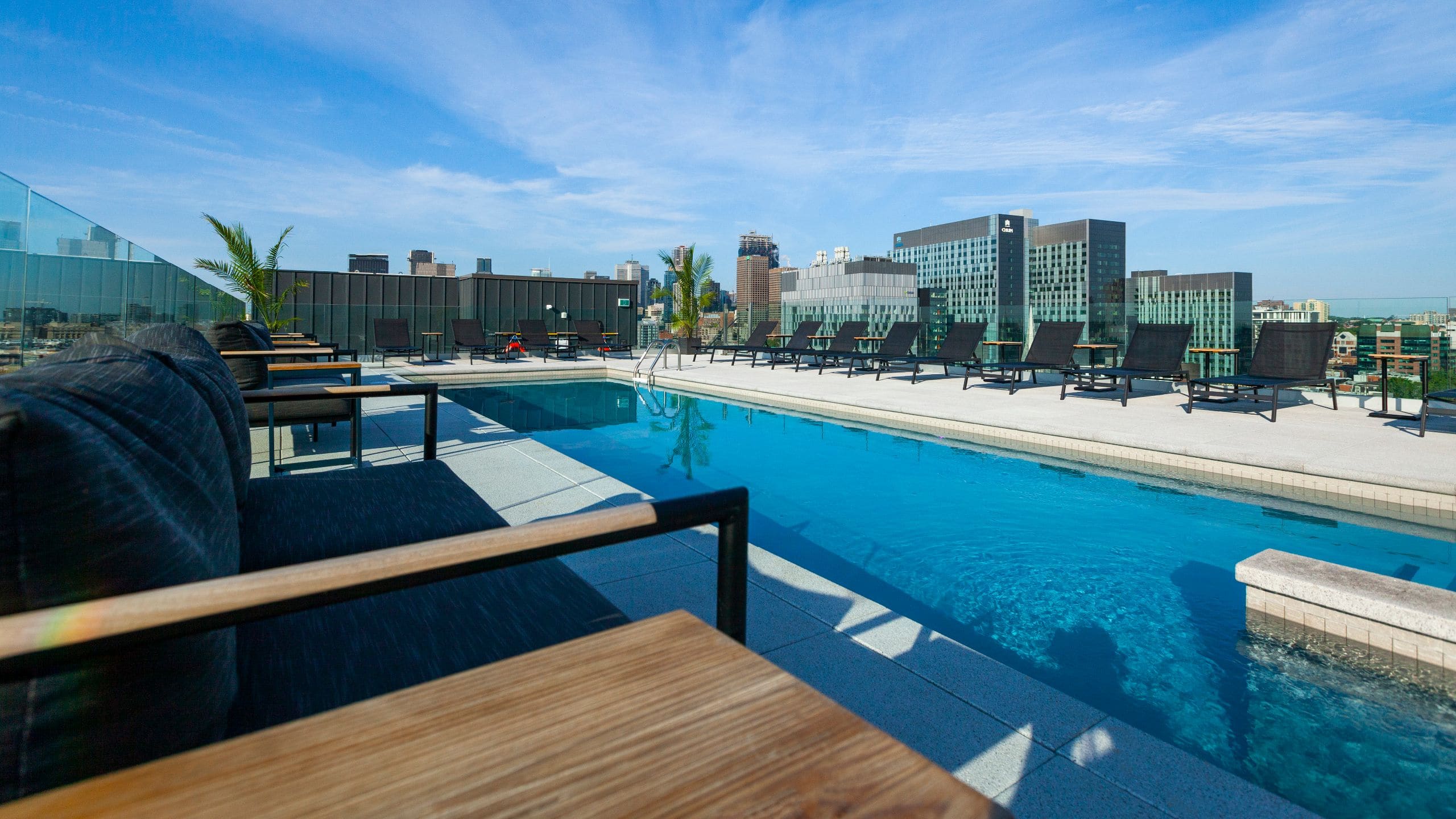 Hyatt Centric Montreal Swimming Pool