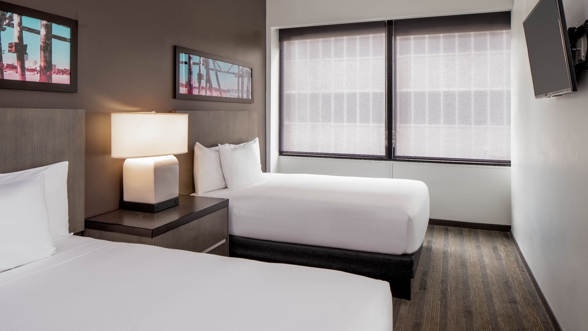 Hyatt House New Orleans/Downtown Double Suite Bedroom