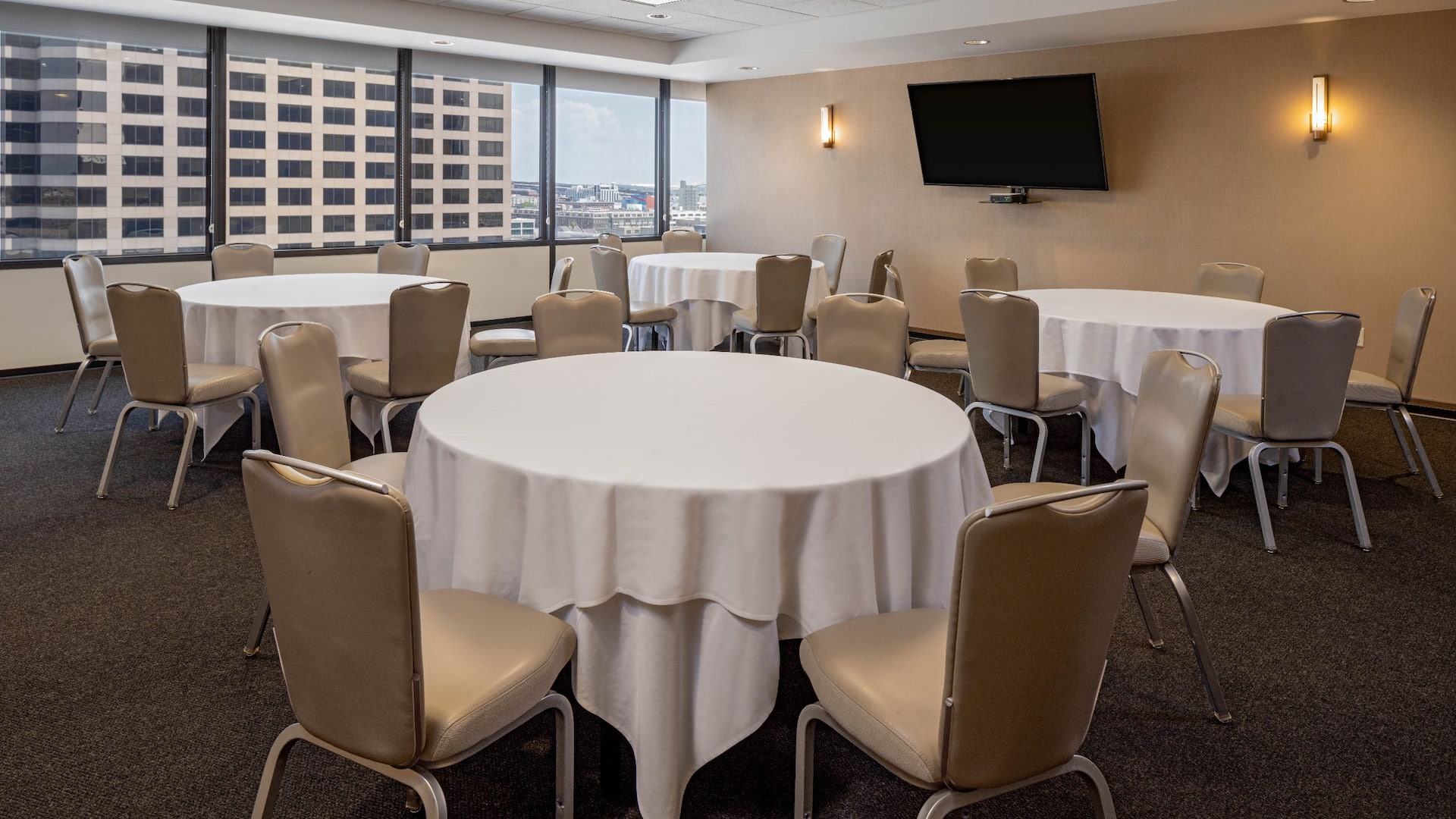 Eleventh Floor Business Rounds