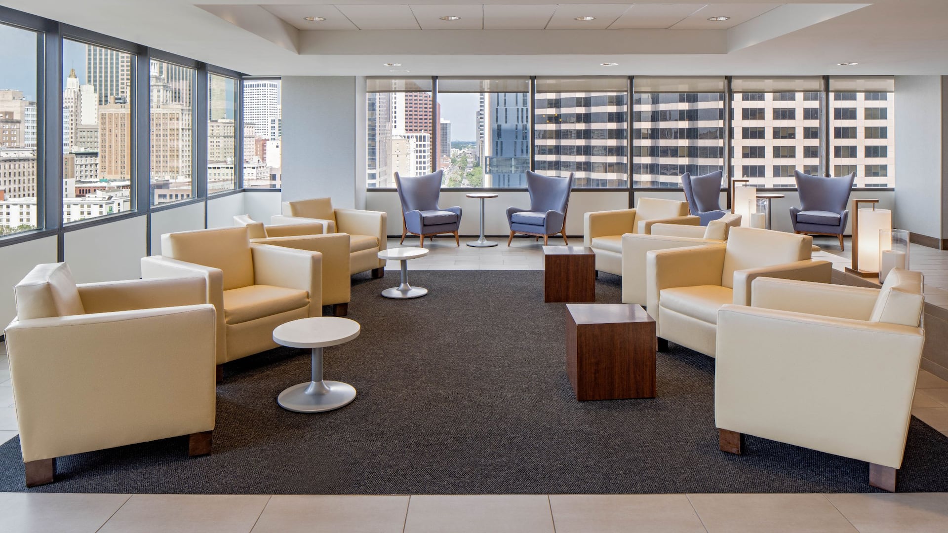 Hyatt House New Orleans/Downtown Lobby Seating