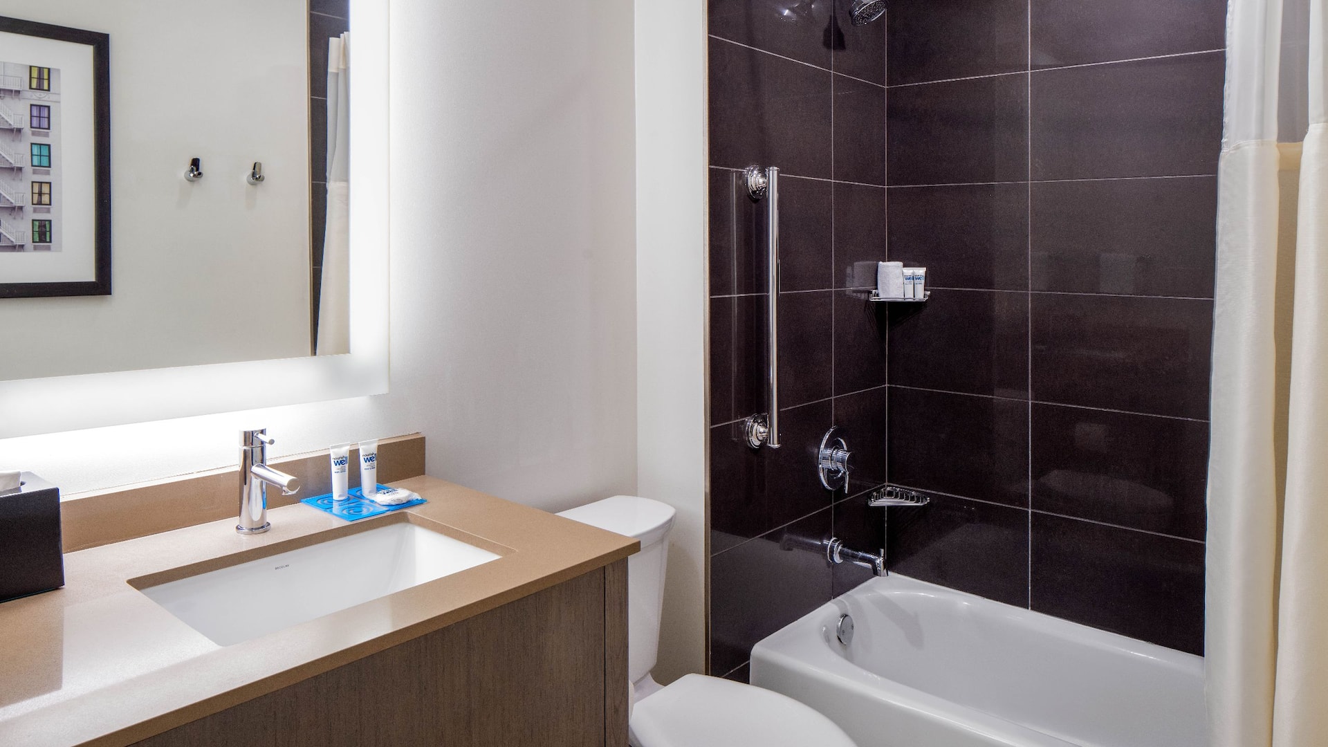 5 de 5 Hyatt House New Orleans/Downtown Standard Bath With Tub