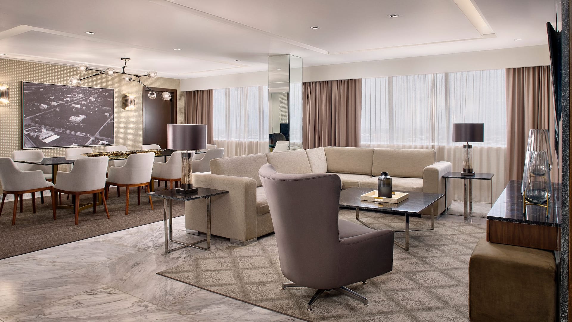 第 2，共 6 Hyatt Regency Merida Presidential Suite Living Area