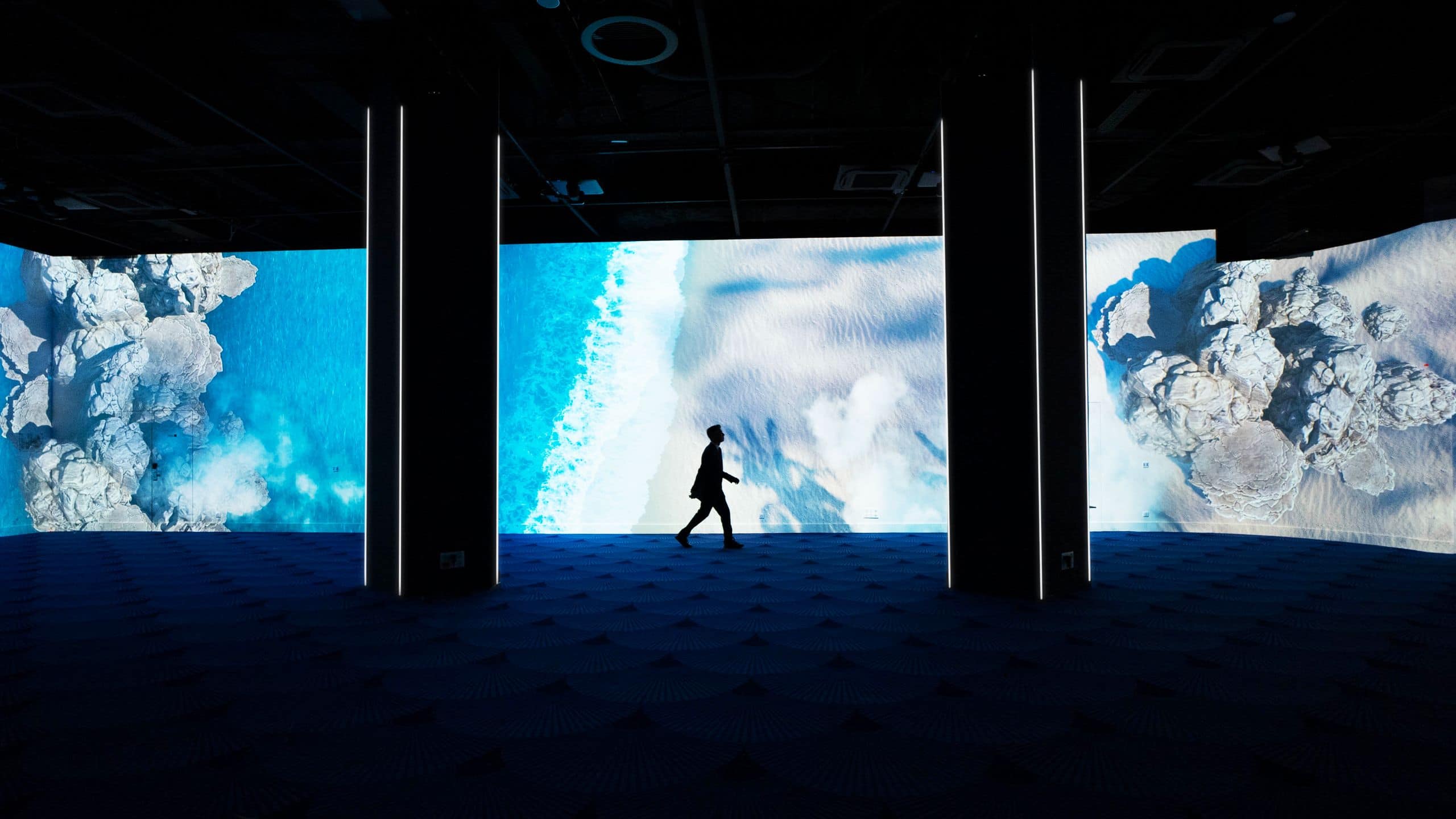 4 of 8 Hôtel Martinez Le Festival Ballroom Digital Screen Overview