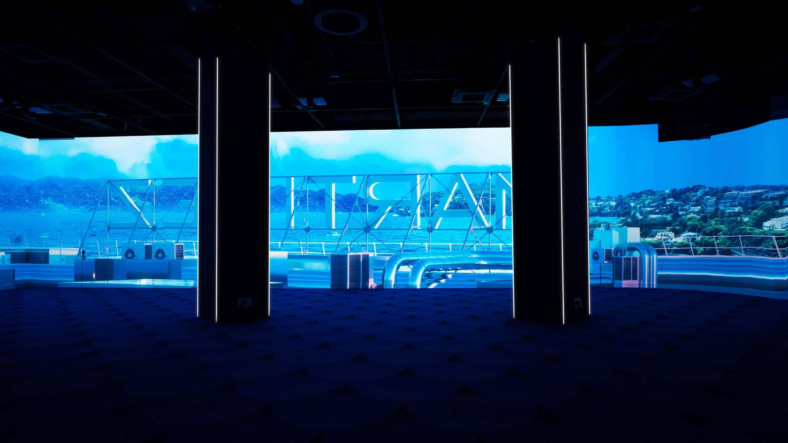 5 of 8 Hôtel Martinez Le Festival Ballroom Focus Screen
