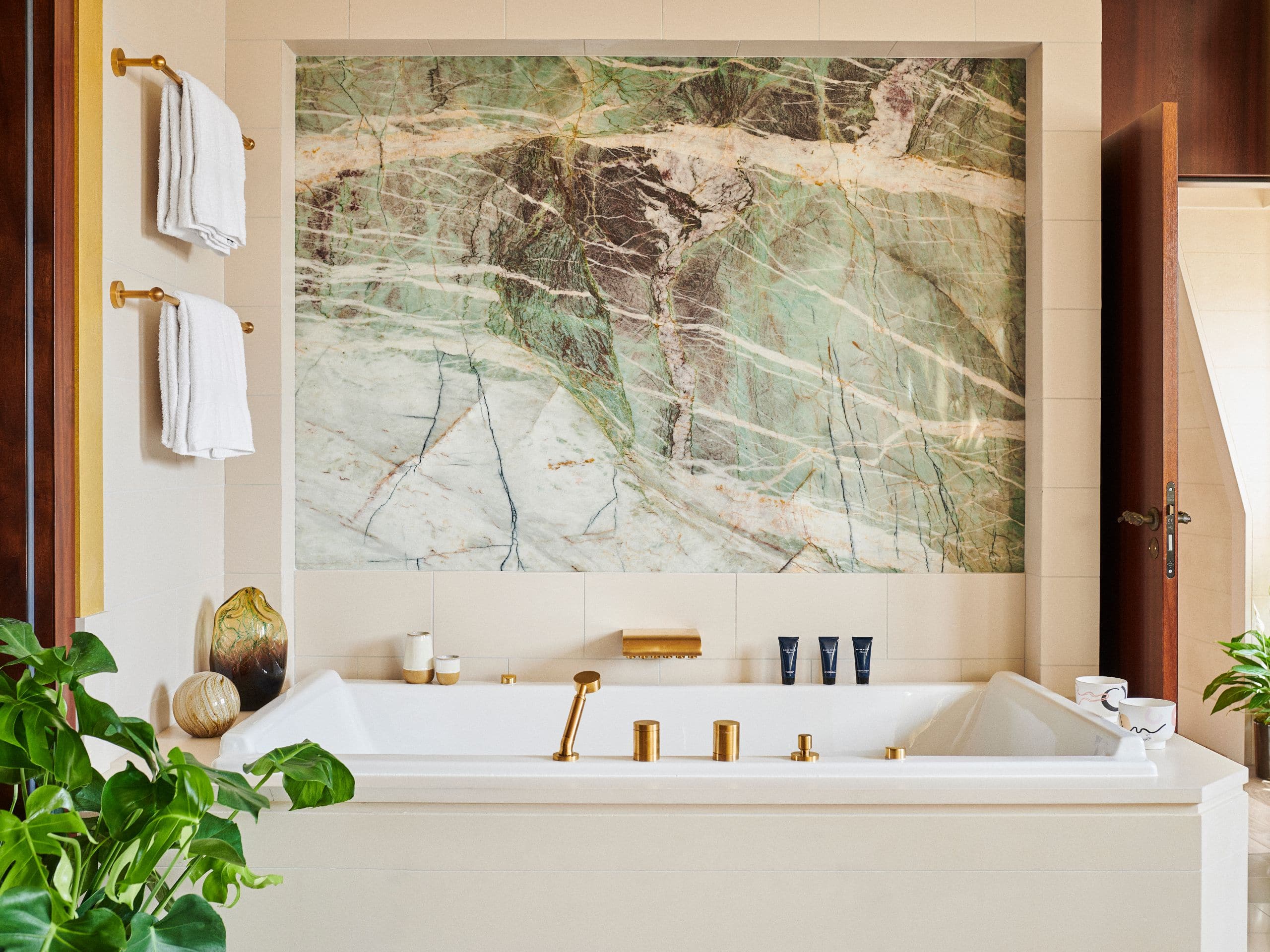 Park Hyatt Paris-Vendôme Parph Appartement 600 Bathtub