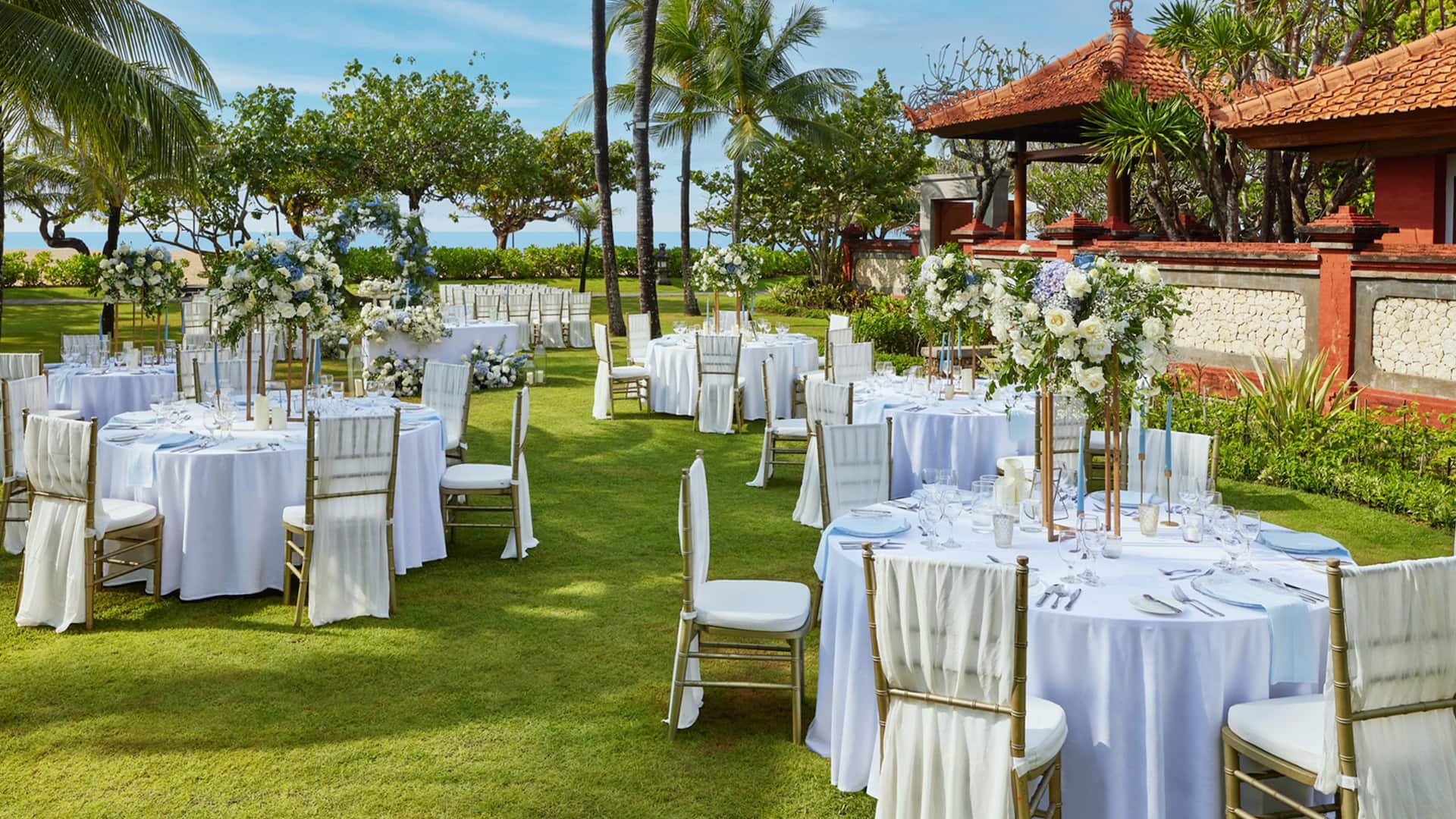 Grand Hyatt Bali Pavilion By The Sea Table Setup