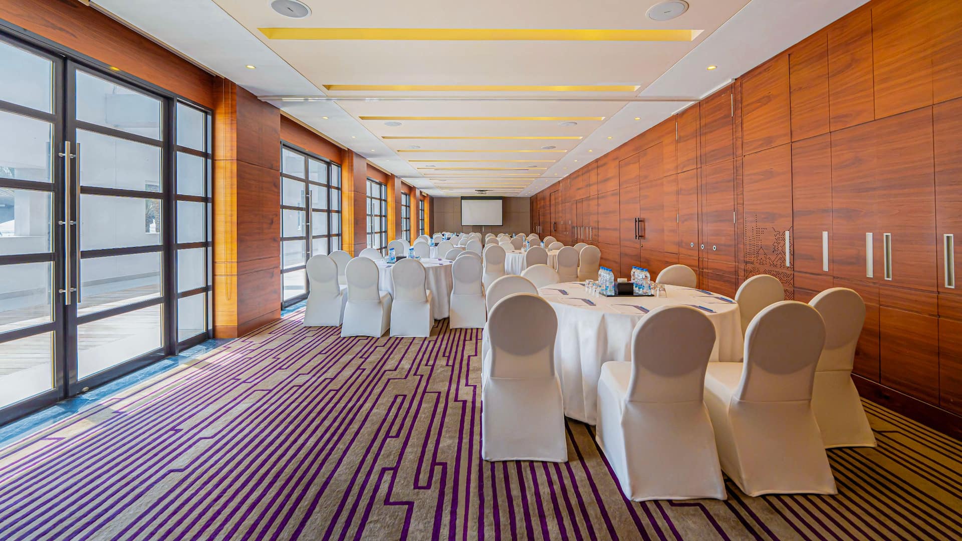 Hyatt Regency Dubai Pearl Meeting Room Center View