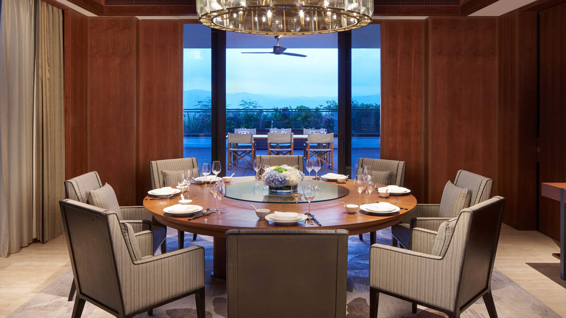 Grand Hyatt Sanya Haitang Bay Resort and Spa Presidential Suite Dining