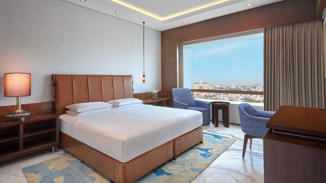 Regency Executive Suite Bedroom