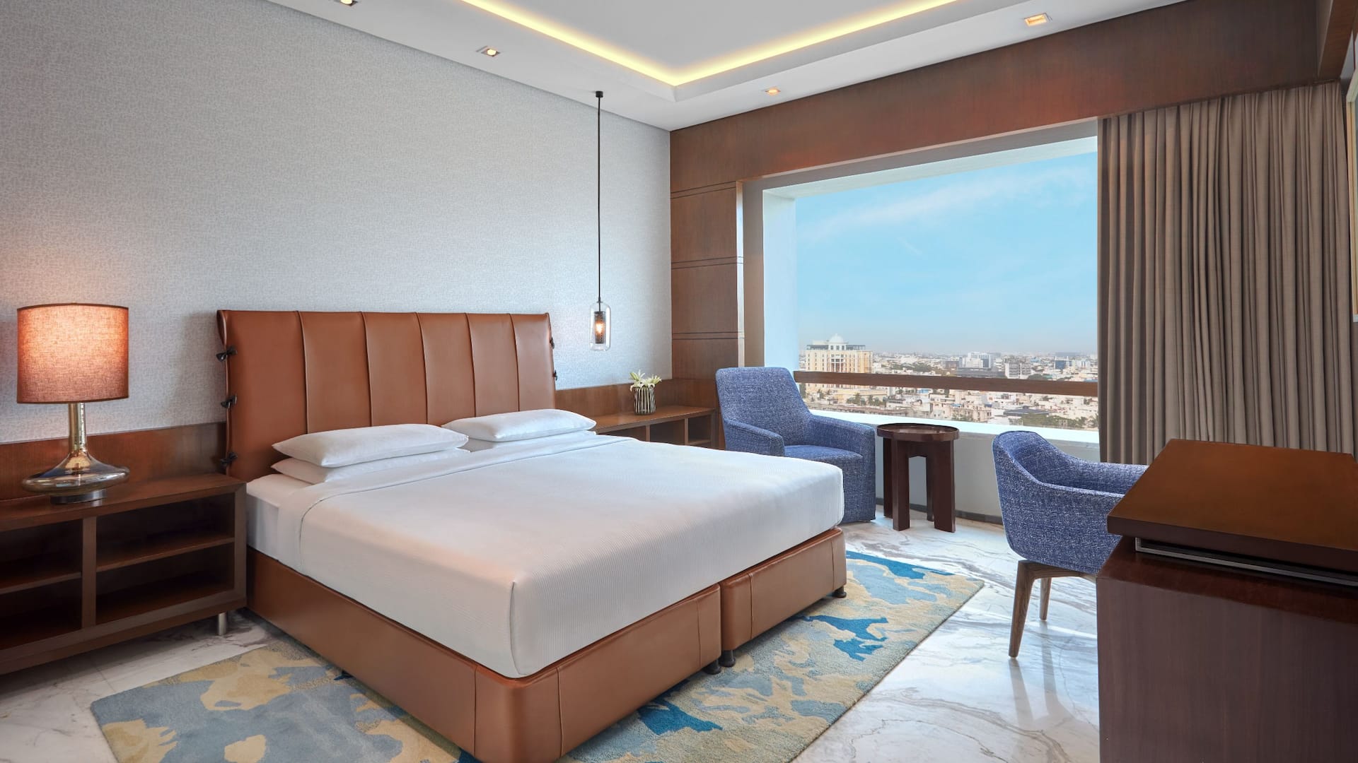 Hyatt Regency Chennai Regency Executive Suite Bedroom