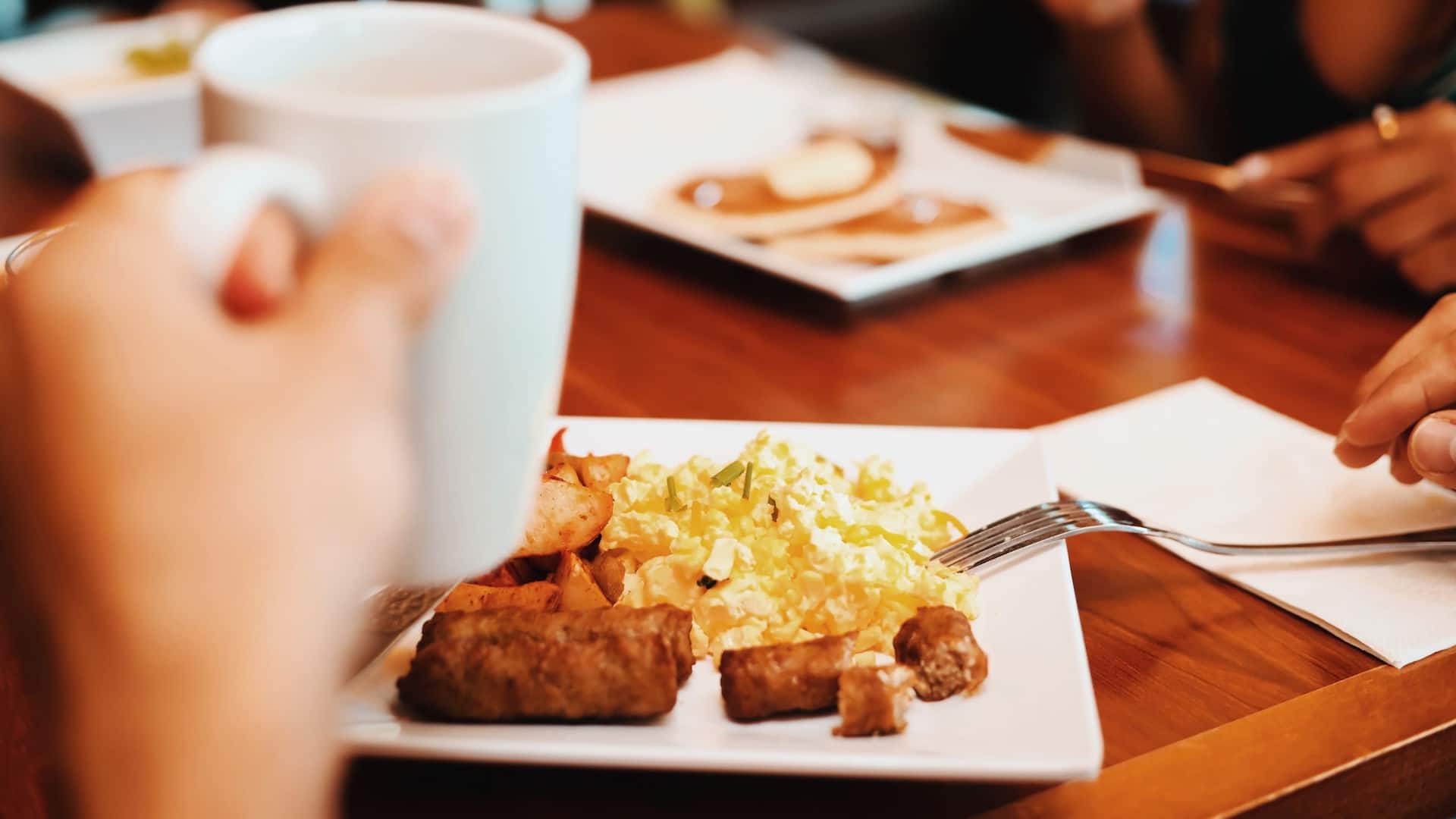 Hyatt Place Manatí Breakfast Time