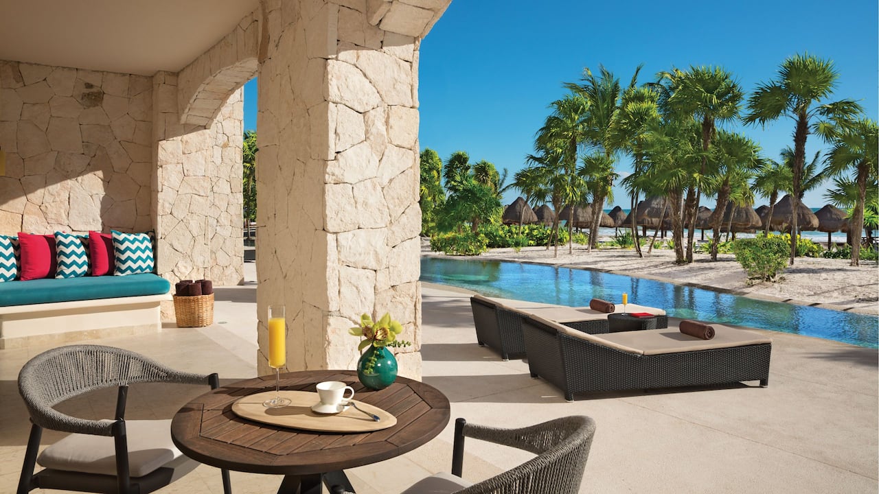 Presidential Suite Swim Out Terrace