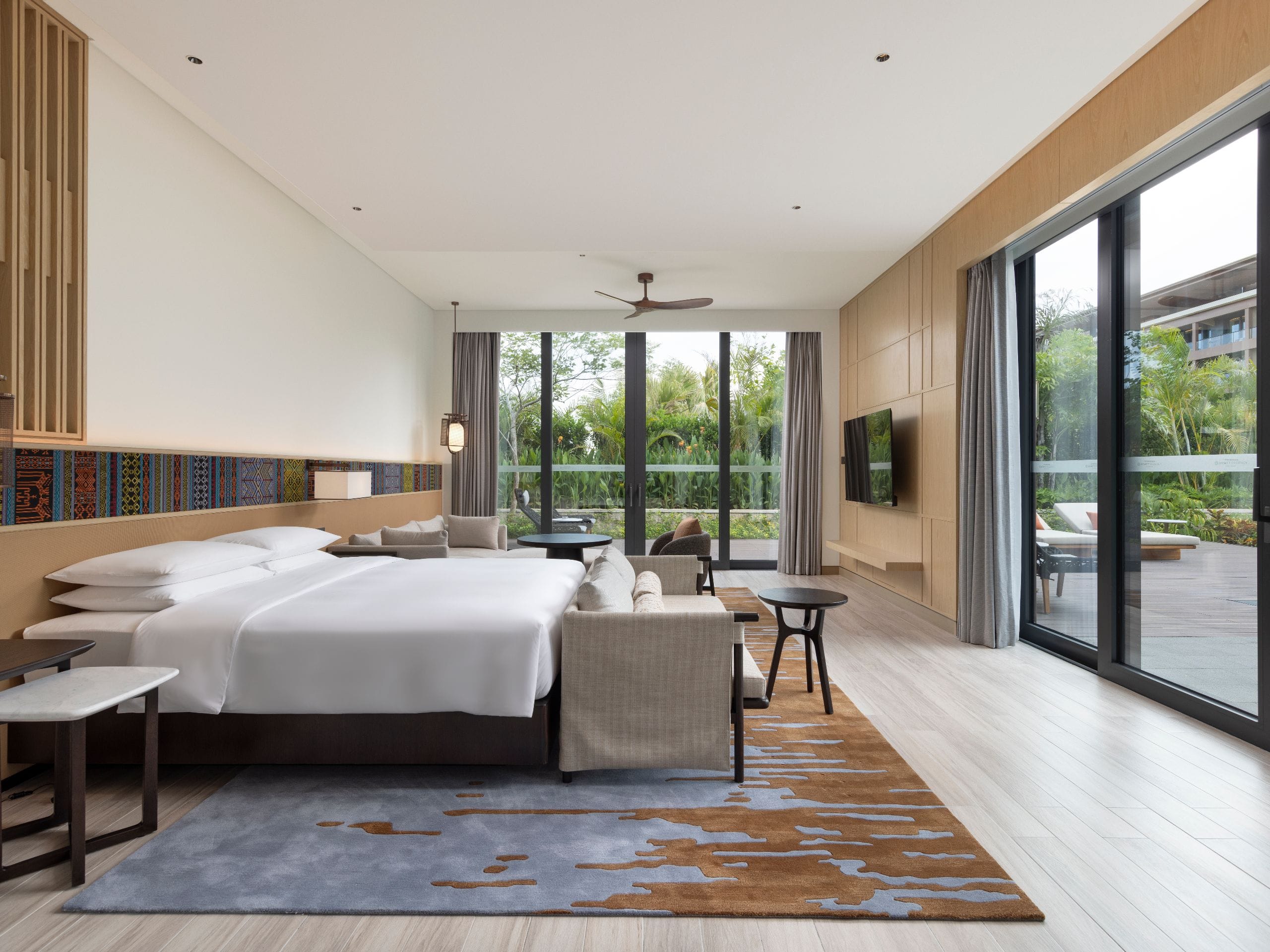 Ocean-Views Rooms, Suites And Family Villas｜Hyatt Regency Sanya Tianli Bay