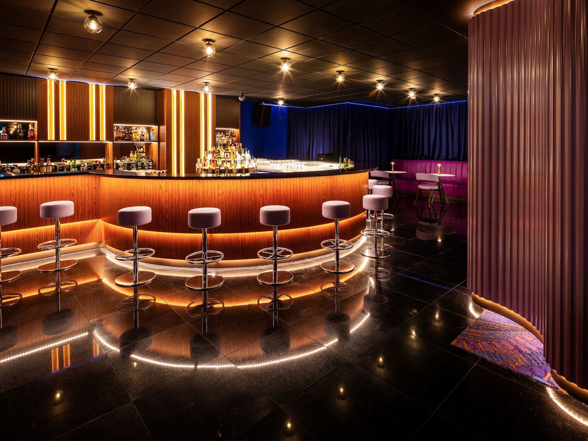 Hyatt Regency Pravets Resort Voyager Night Bar