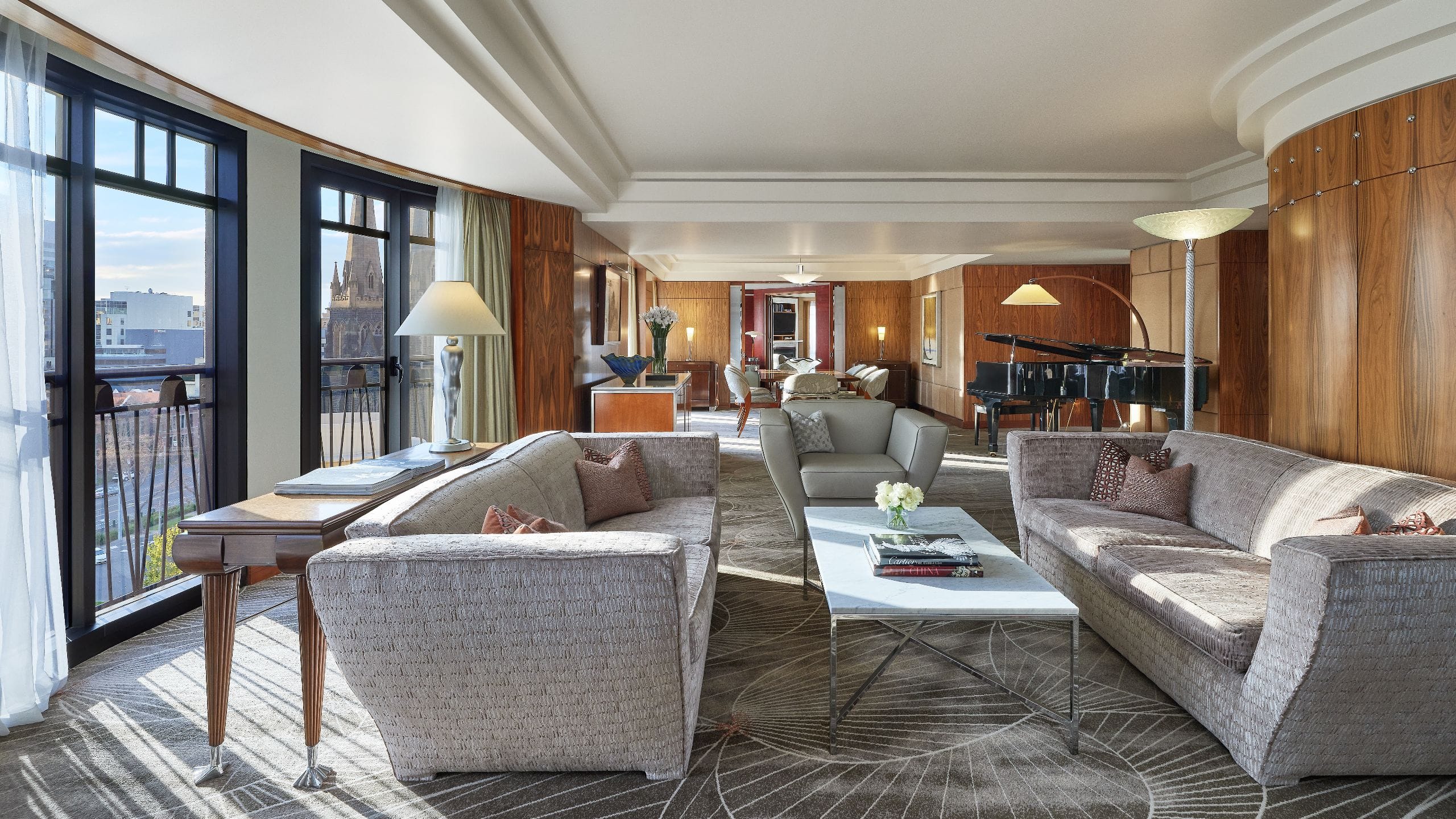 第 2，共 7 Park Hyatt Melbourne Presidential Suite Living Room Seating