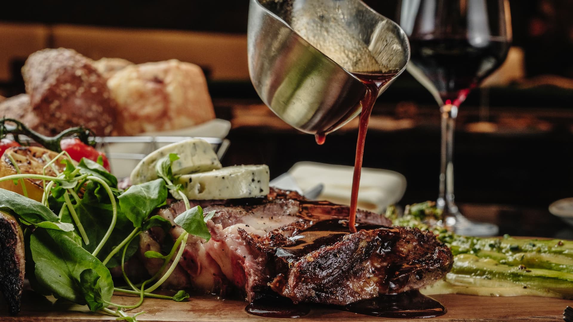 Hyatt Place Las Vegas at Silverton Village Twin Creeks Steakhouse