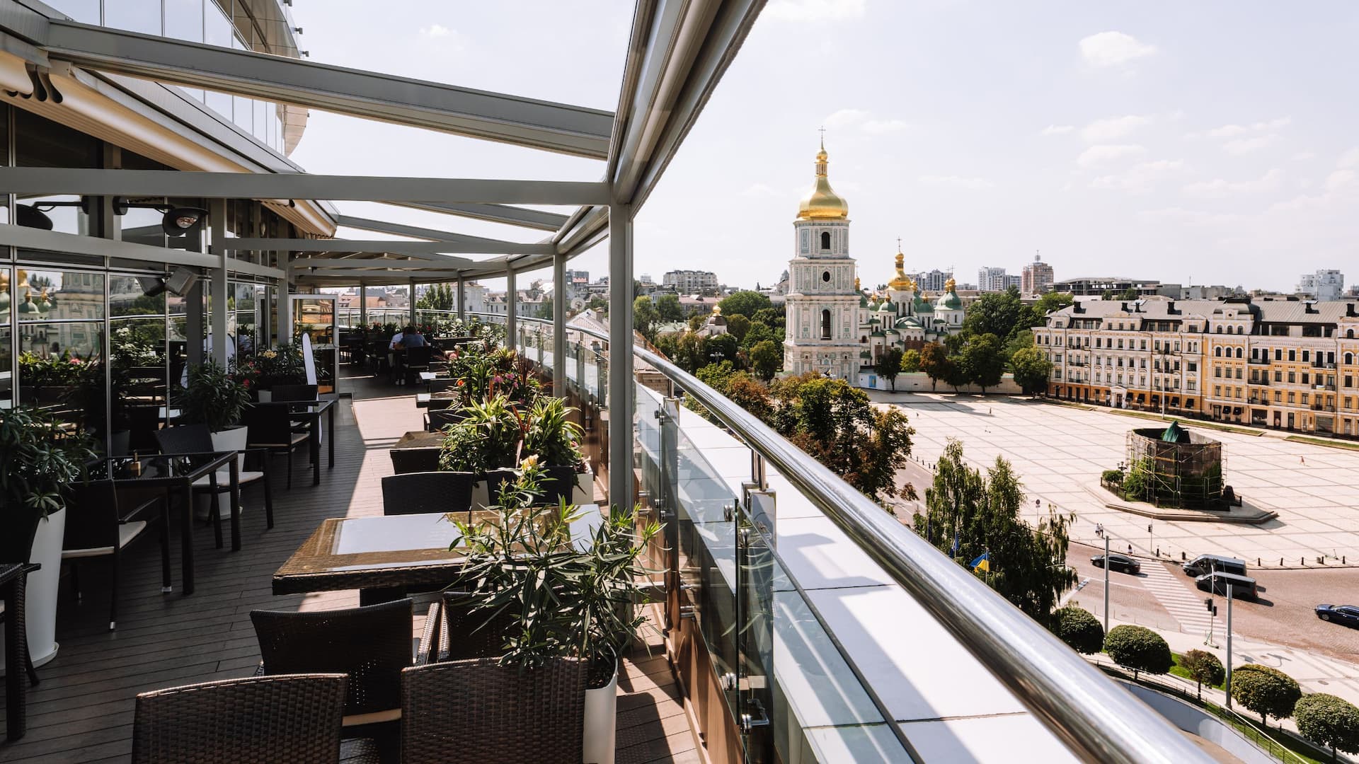 1 of 1 Hyatt Regency Kyiv Bar On 8 Sofia No Roof