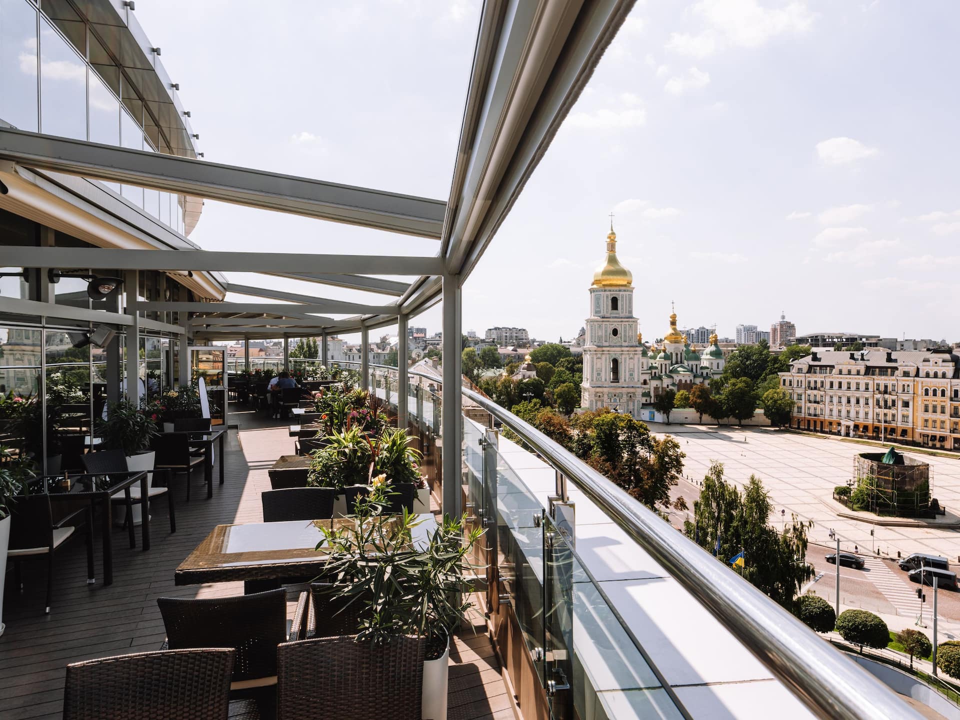 Hyatt Regency Kyiv Bar On 8 Sofia No Roof