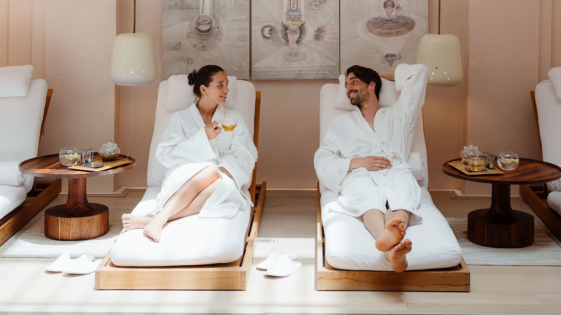 Hyatt Regency HR_P0313 Spa Couple Relaxing