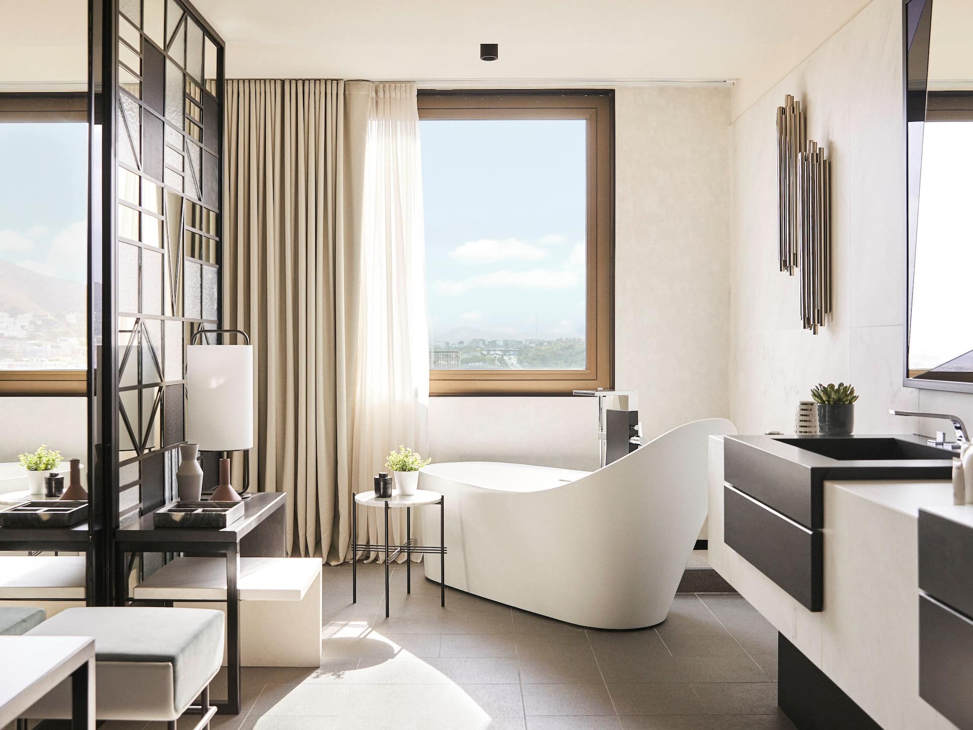 Grand Hyatt Barcelona Iconic Suite Bathroom