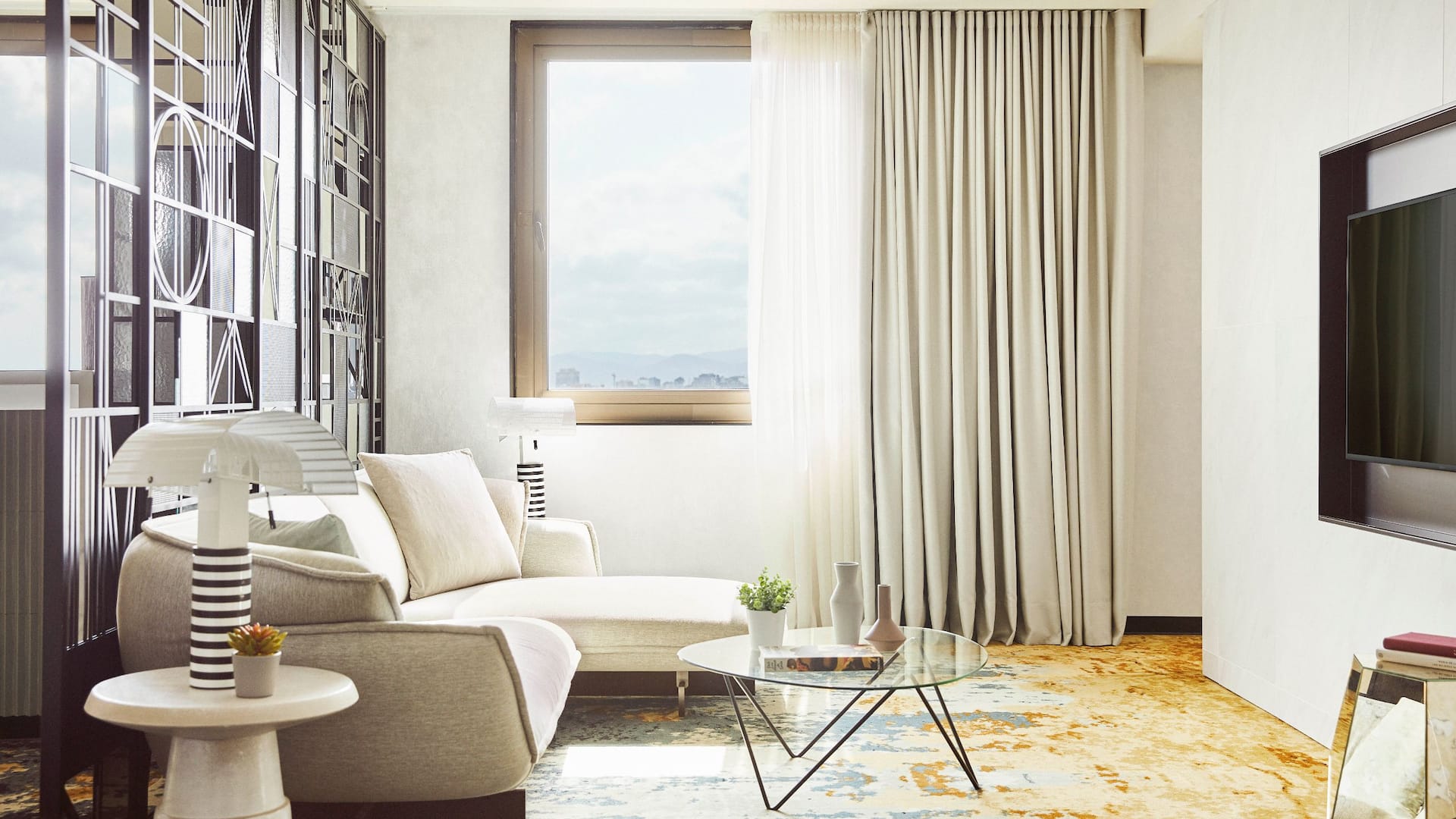 Grand Hyatt Barcelona Iconic Suite Living