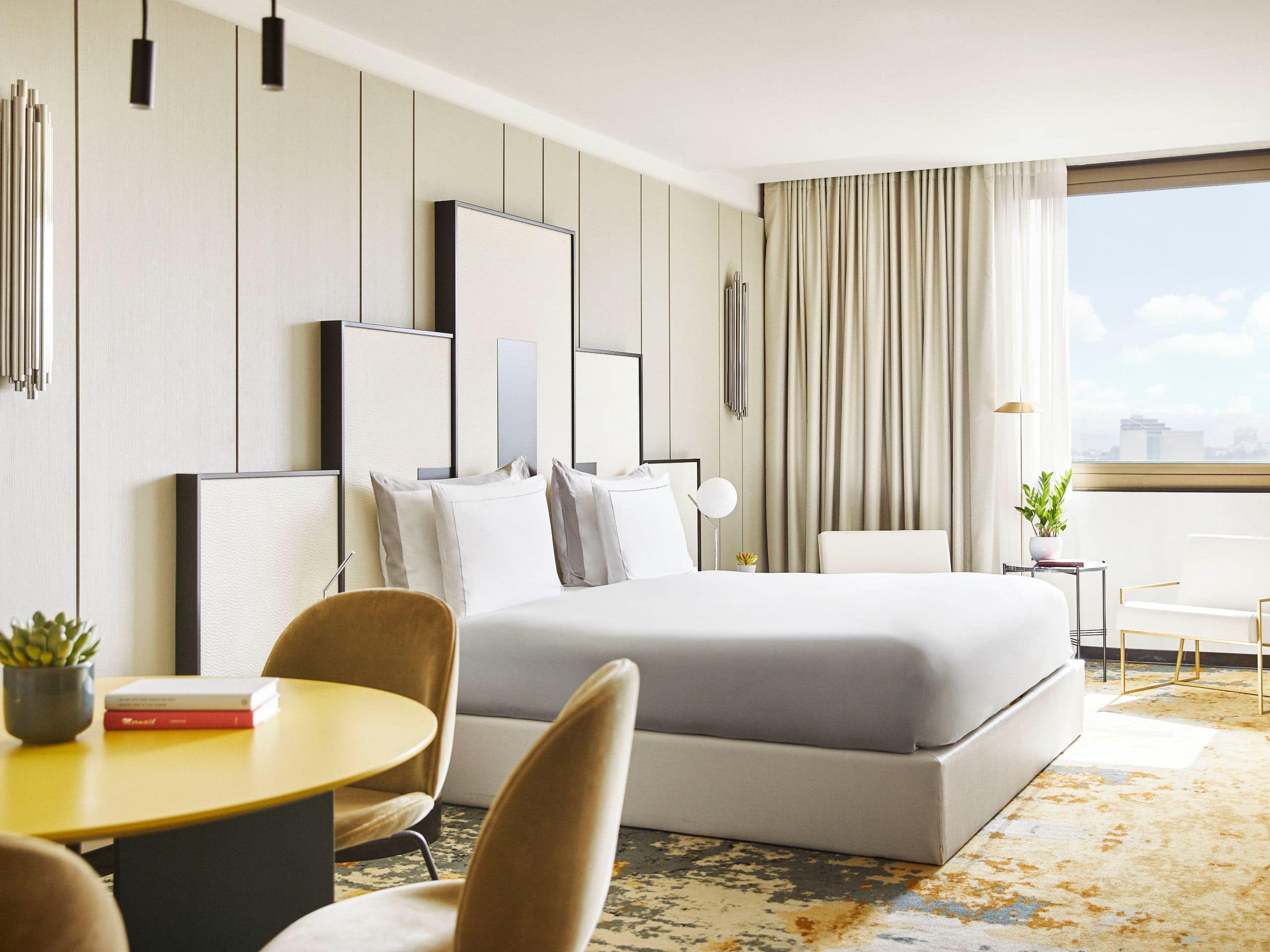 Luxury Rooms and Suites in Pedralbes | Grand Hyatt Barcelona