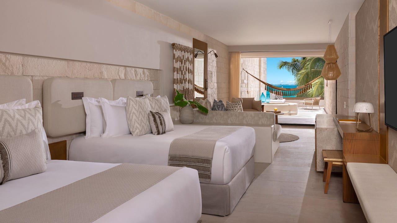 Signature Jr Suite Double Ocean View