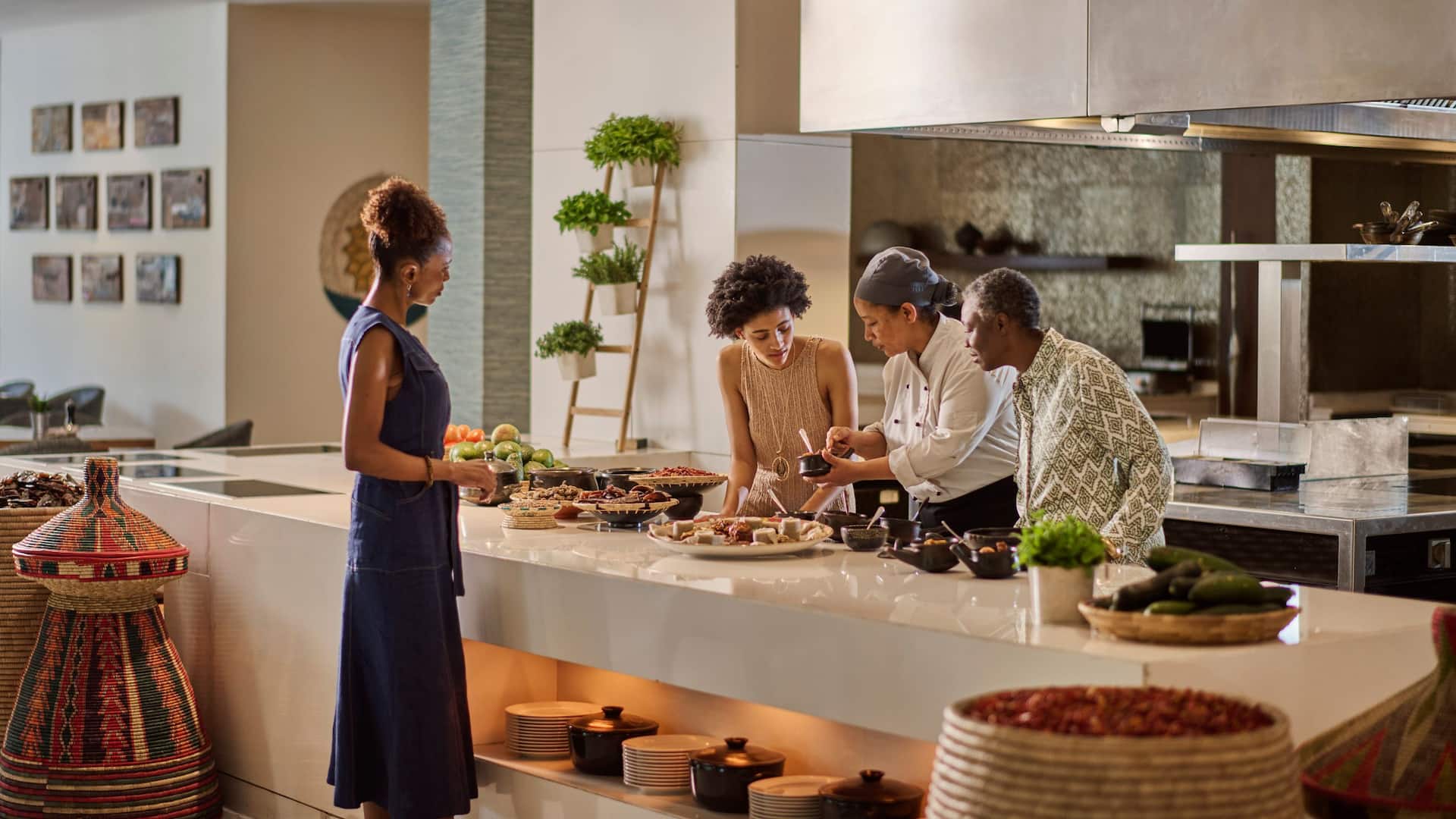 Hyatt Regency HR_P0357 Family Chef Kitchen
