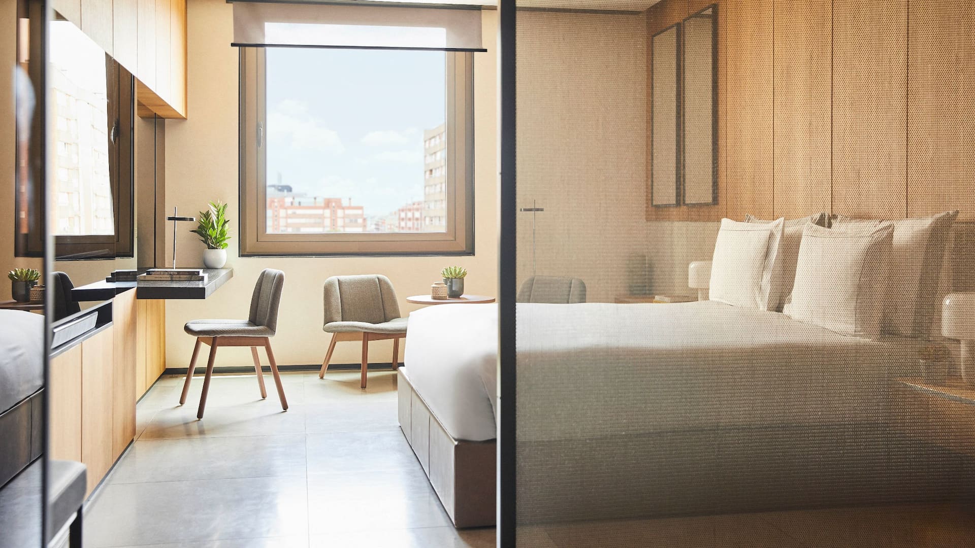 Grand Hyatt Barcelona One King Bed Side View