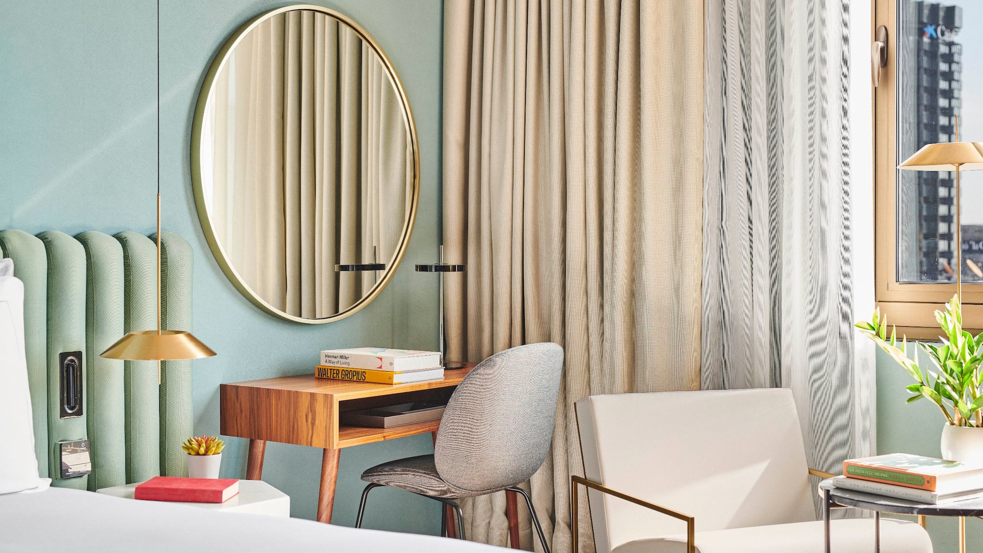 One Premium King With View Desk at Hyatt Sofia Barcelona Hotel