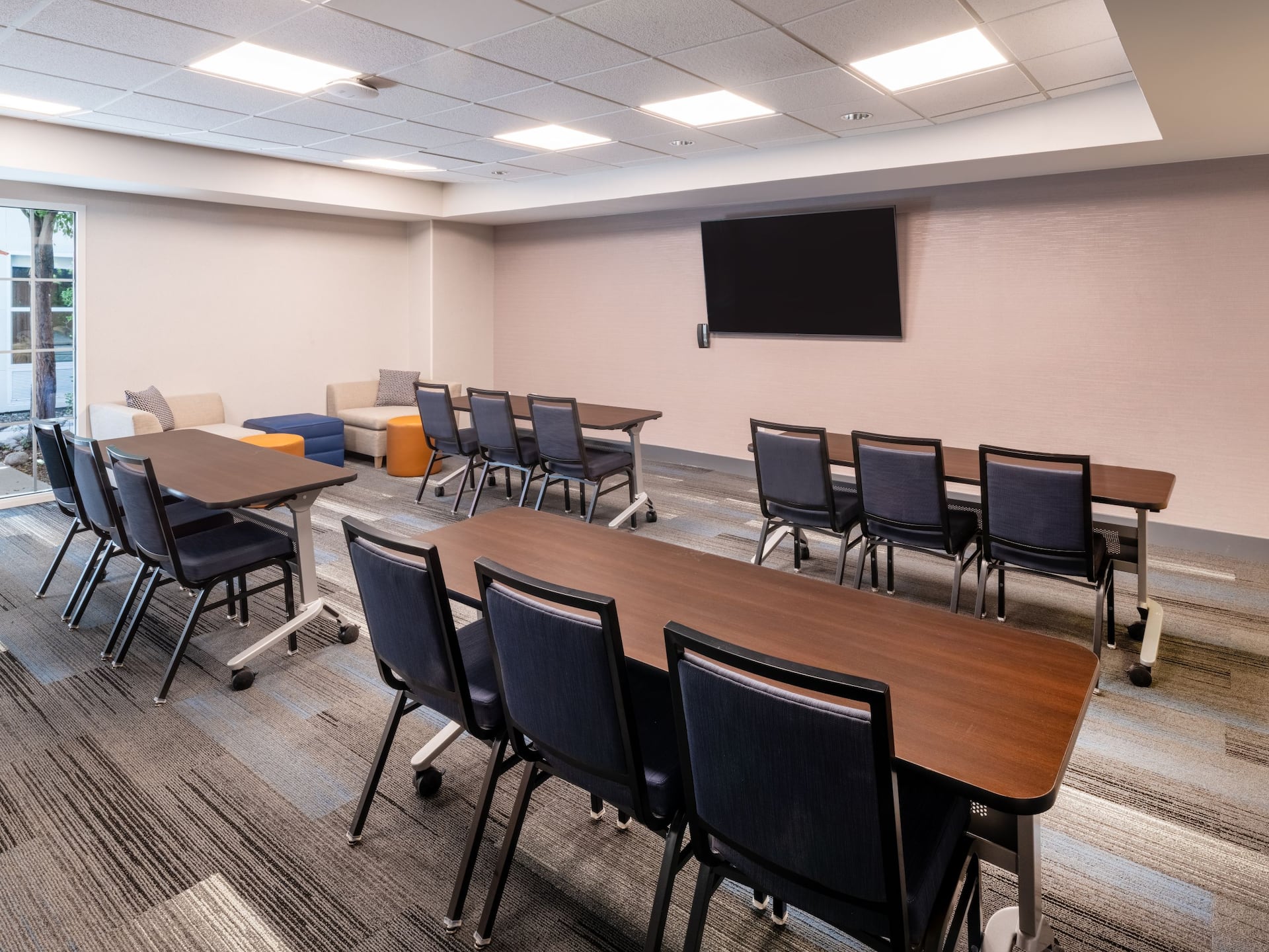 Hyatt House Colorado Springs Airport Meeting Class Room Setup