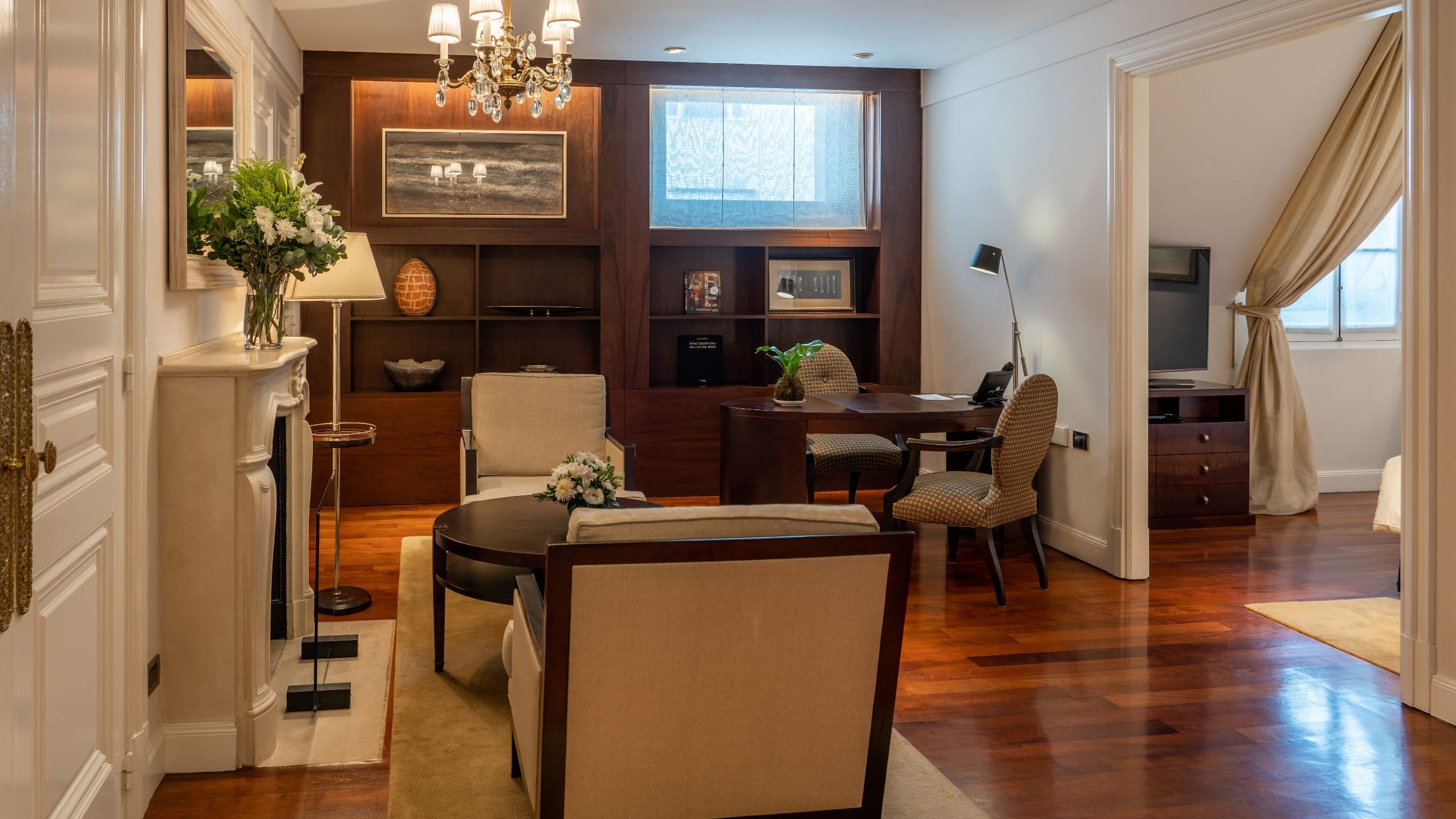 Palacio Duhau - Park Hyatt Buenos Aires One Bedroom Living Room