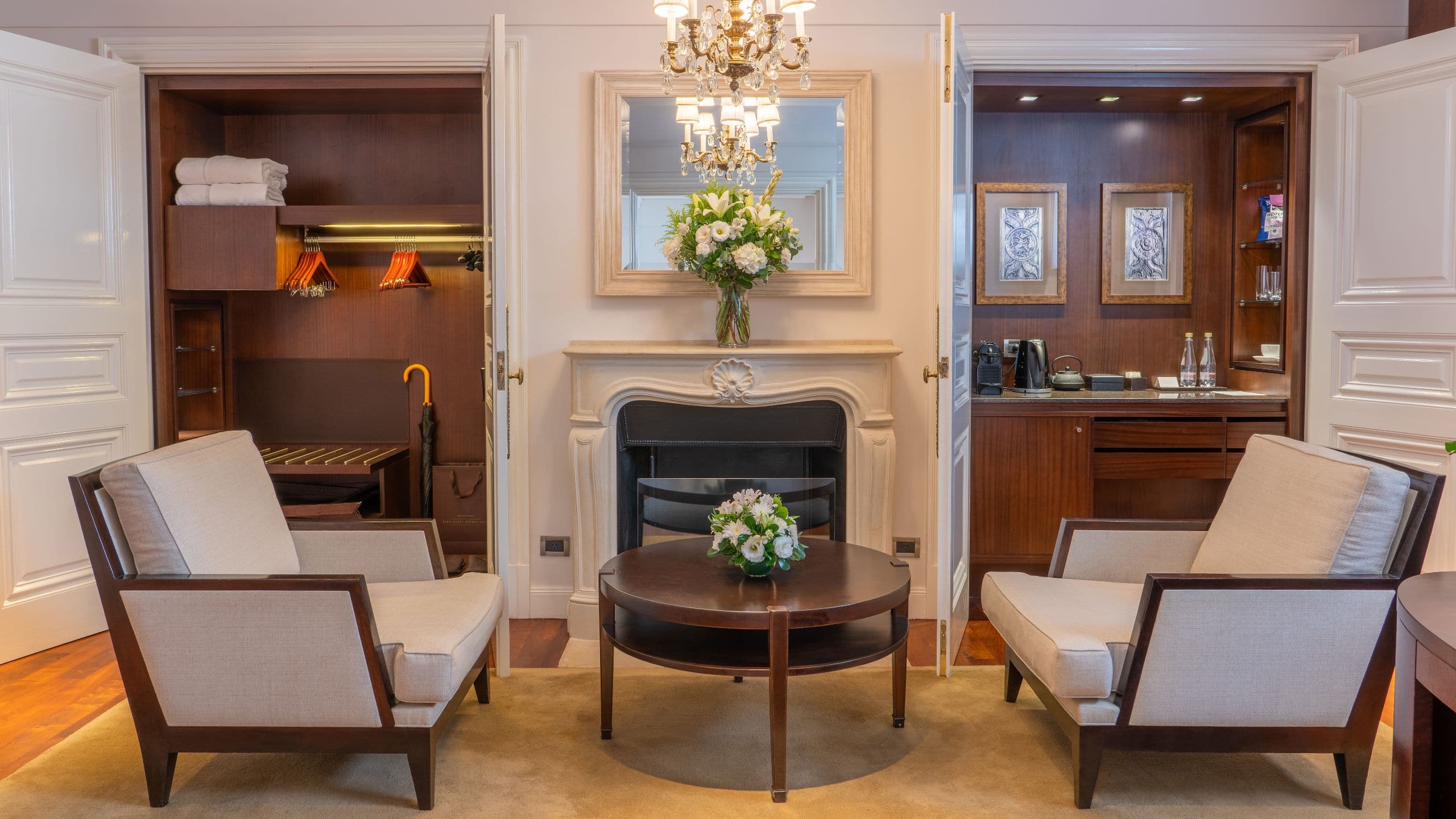 Palacio Duhau - Park Hyatt Buenos Aires Palace Living Room