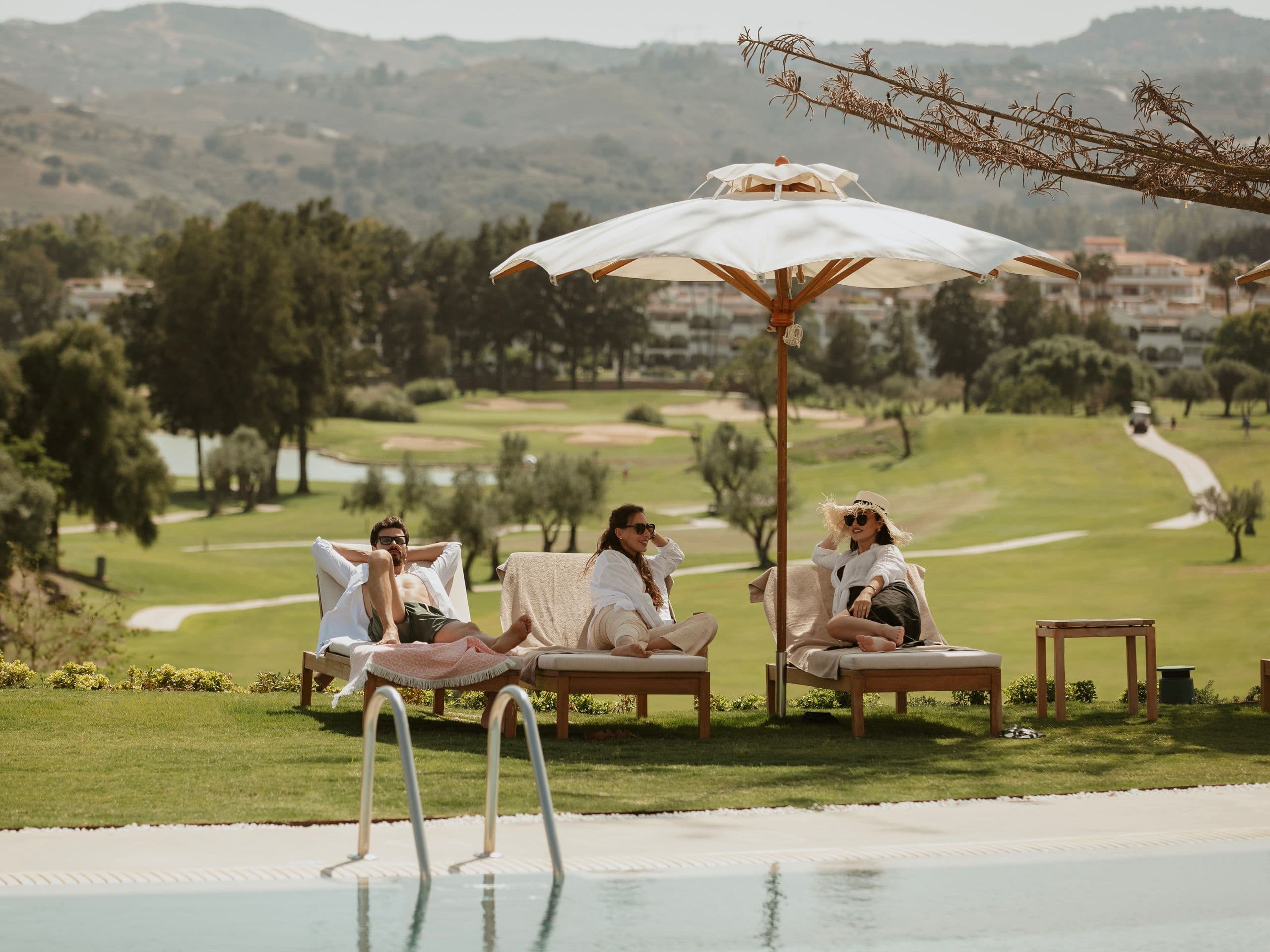 La Zambra Resort