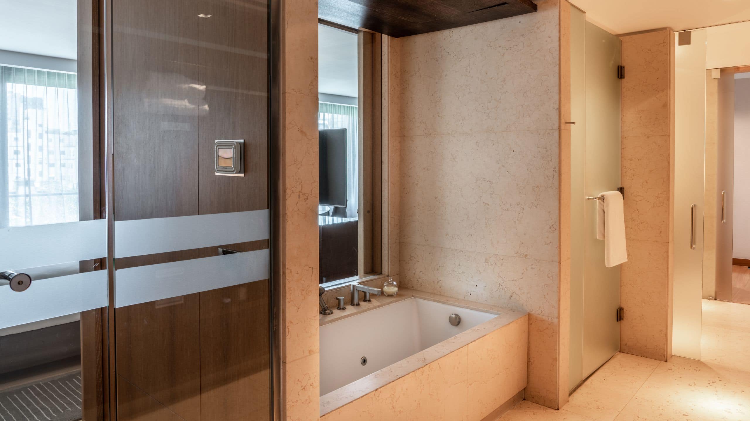 3 de 3 Palacio Duhau - Park Hyatt Buenos Aires Bathroom Park Suite