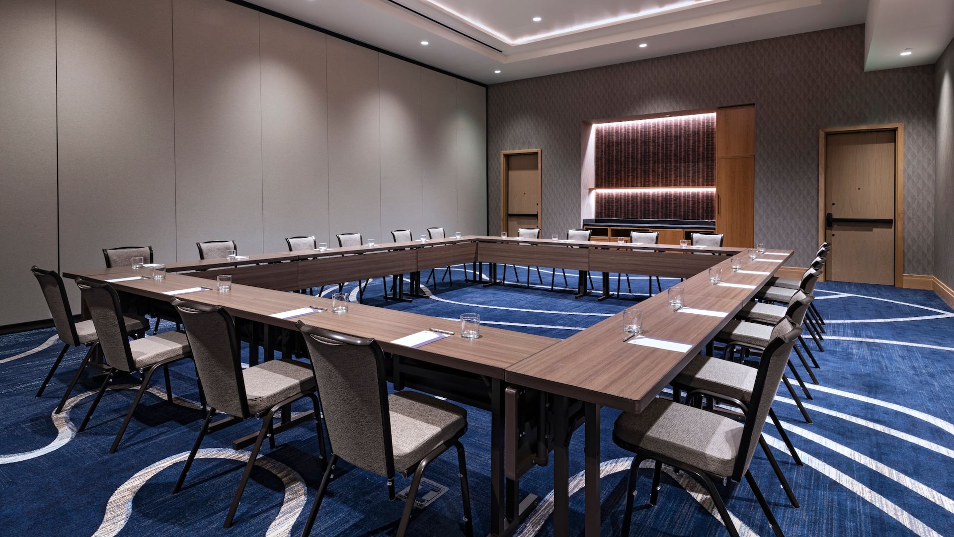 Hyatt Regency Conroe Walnut Meeting Room