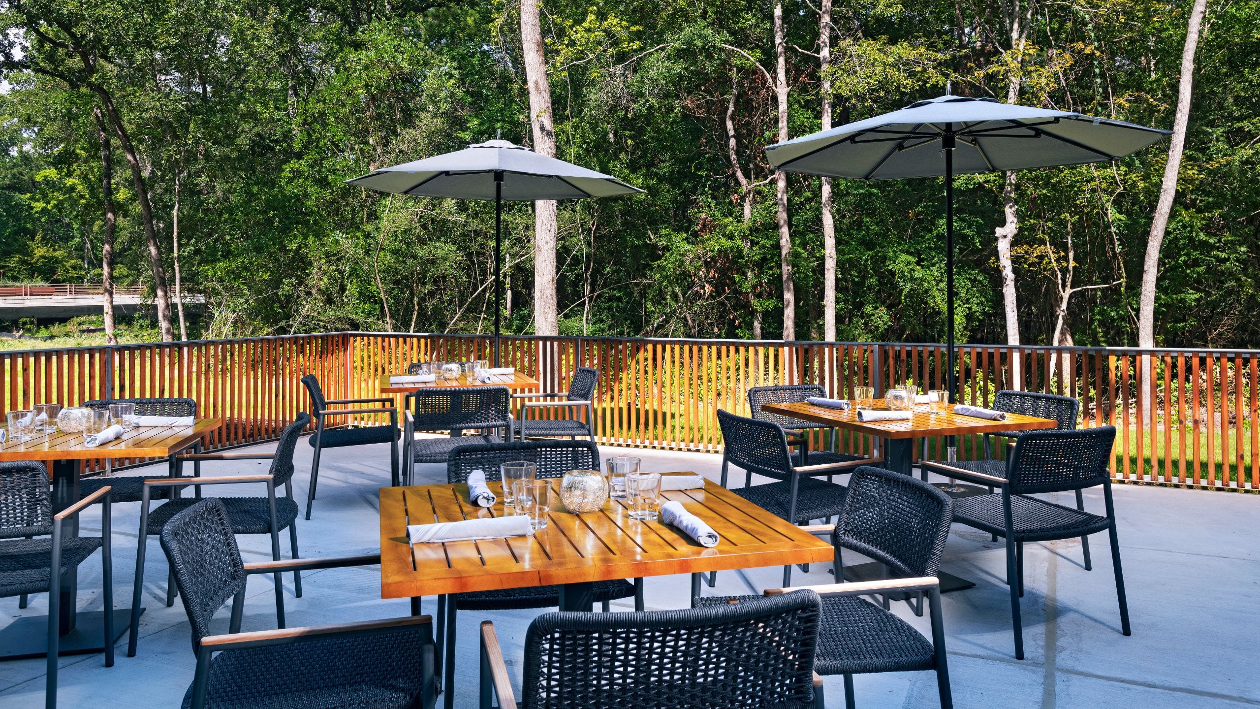 Hyatt Regency Conroe Conroux Patio