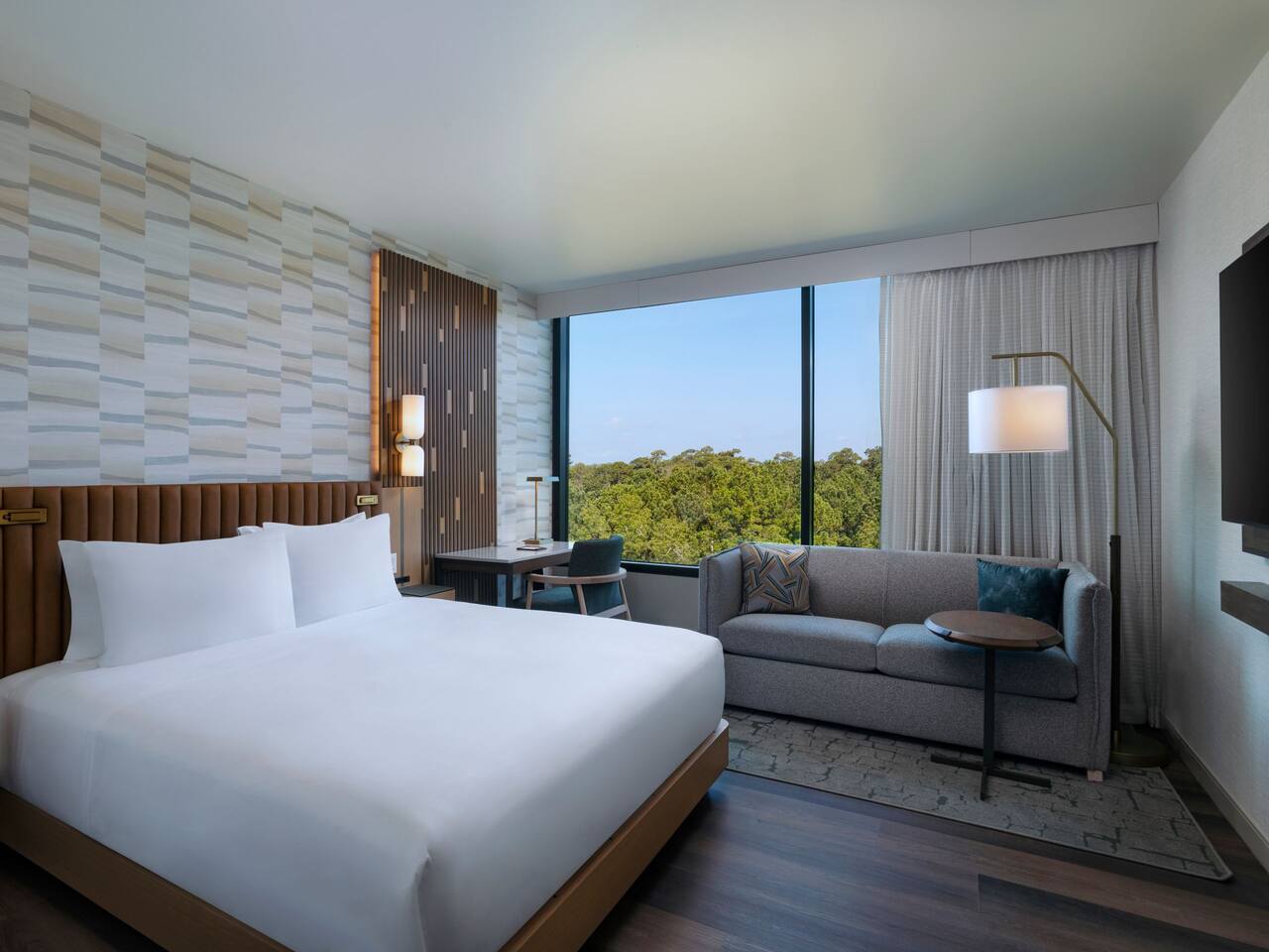 King High Floor