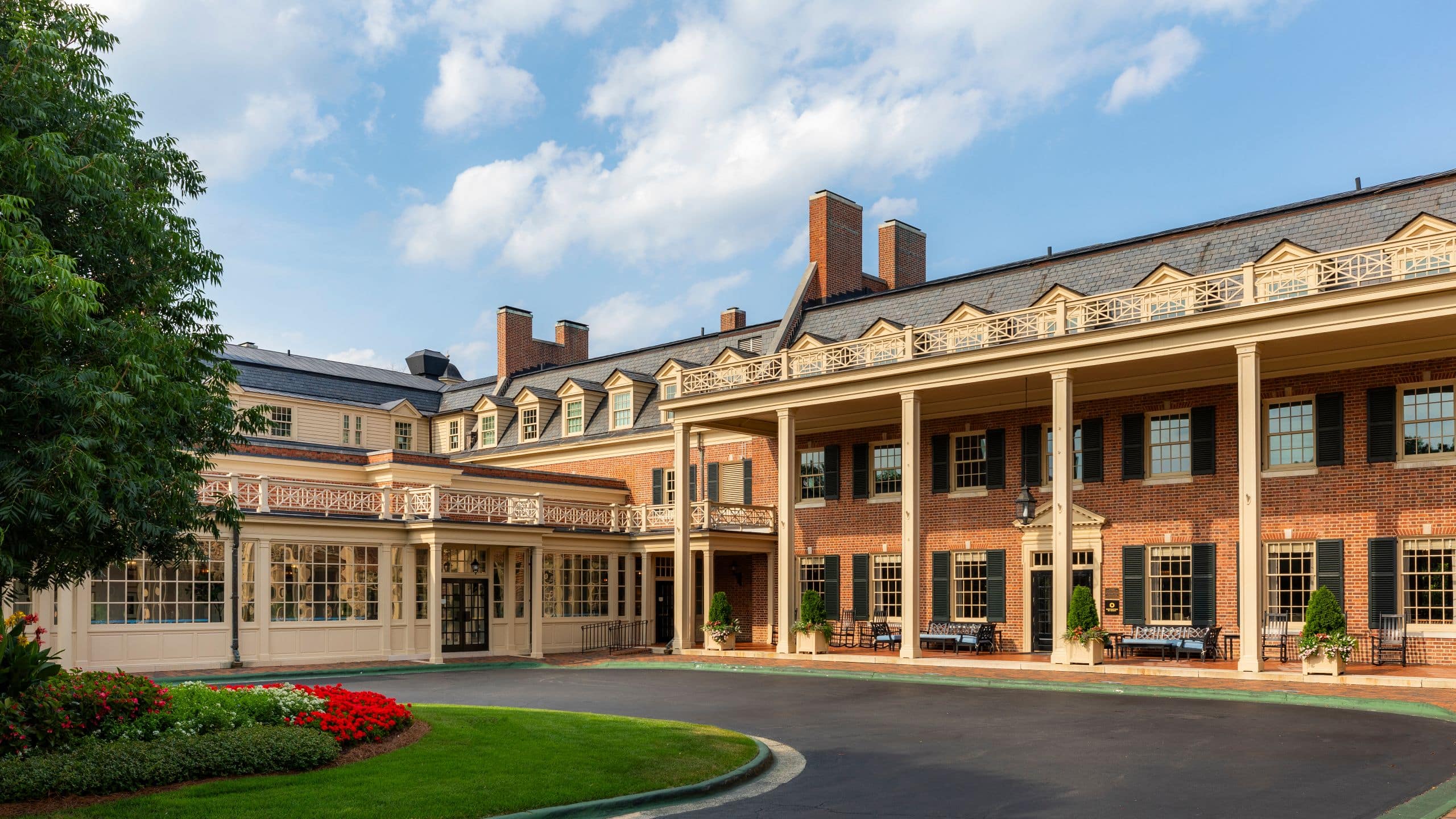 The Carolina Inn Exterior Front