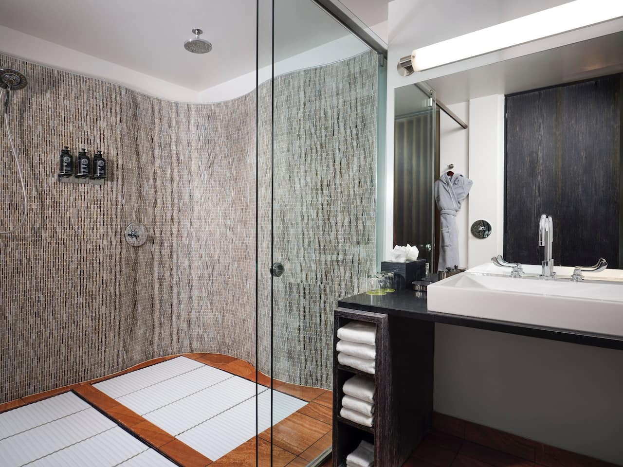 Hyatt Union Square New York Sanctuary Suite Bathroom