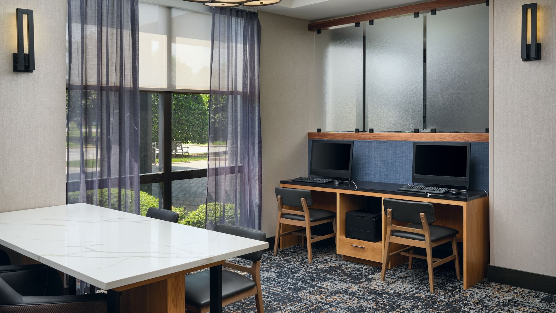 Hyatt Place Greensboro Business Center