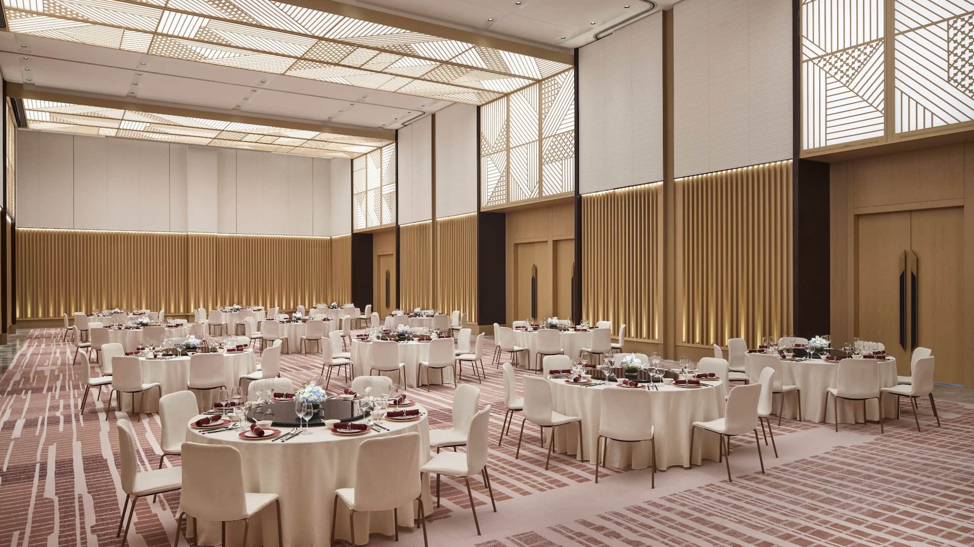Hyatt Regency Sanya Tianli Bay Regency Salon Round Table Setup