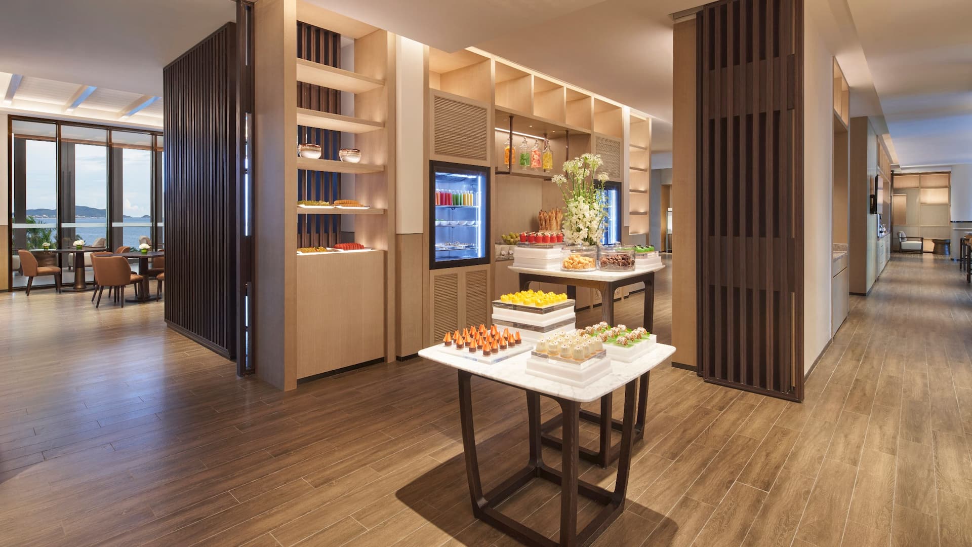 Hyatt Regency Sanya Tianli Bay Regency Club Snacks