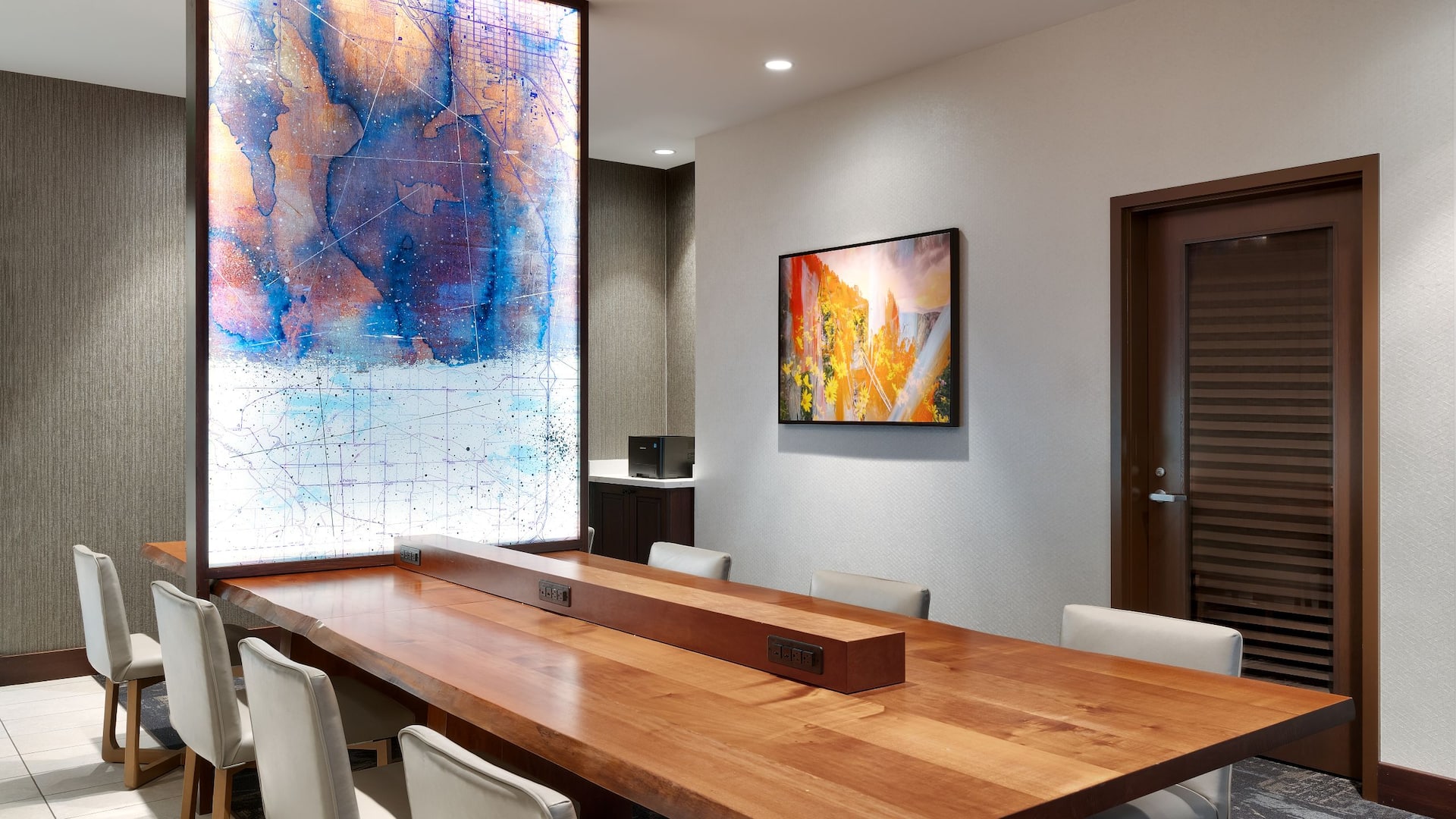 Hyatt Place Provo Lobby Business Center Table