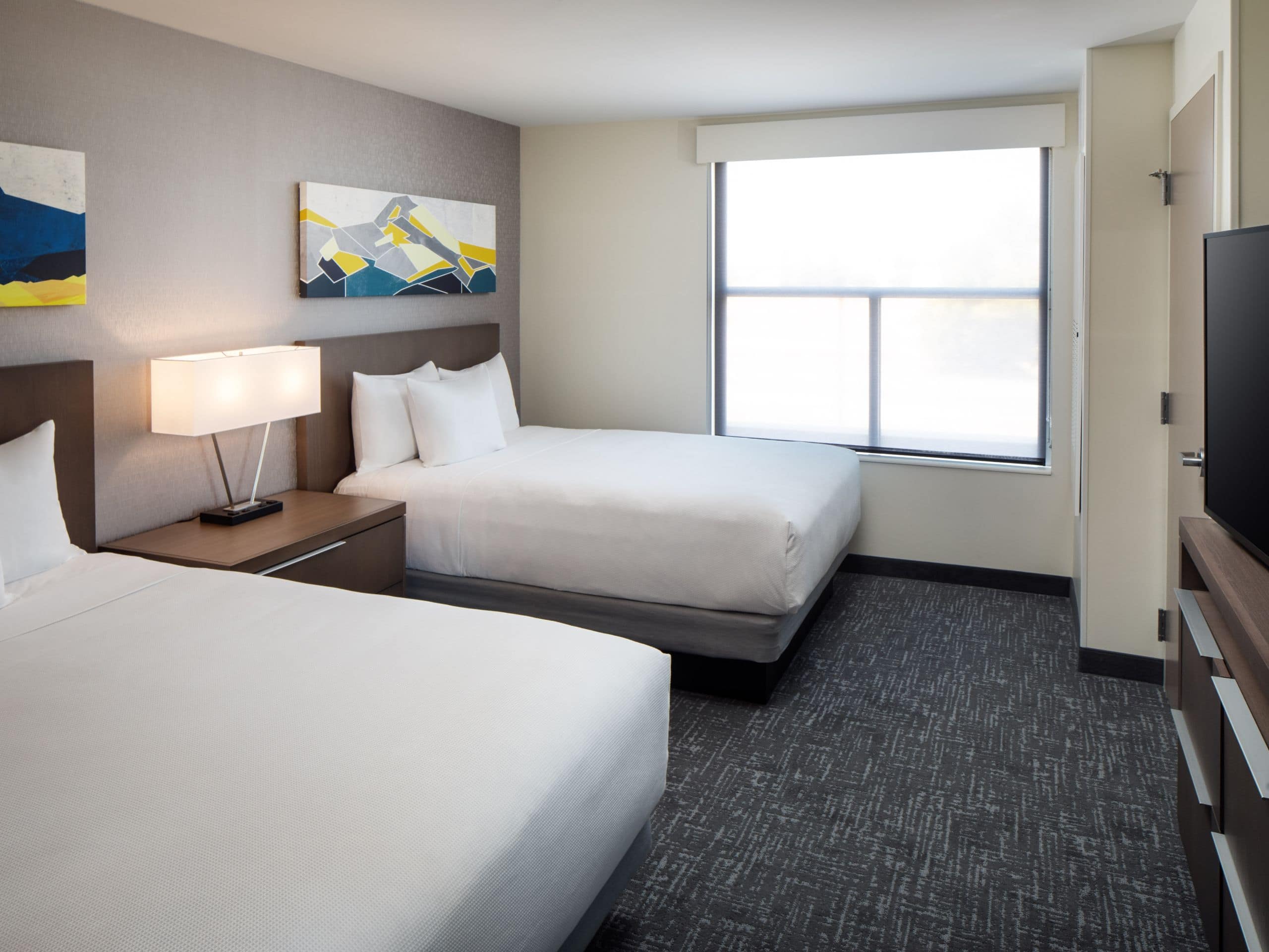 Rooms & Suites Near Napa California | Hyatt House Vacaville