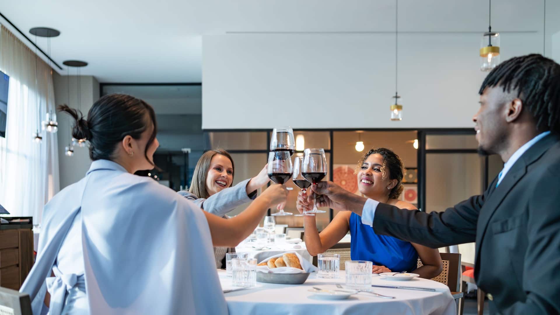 Hyatt Regency Mexico City Insurgentes Muralis Toast