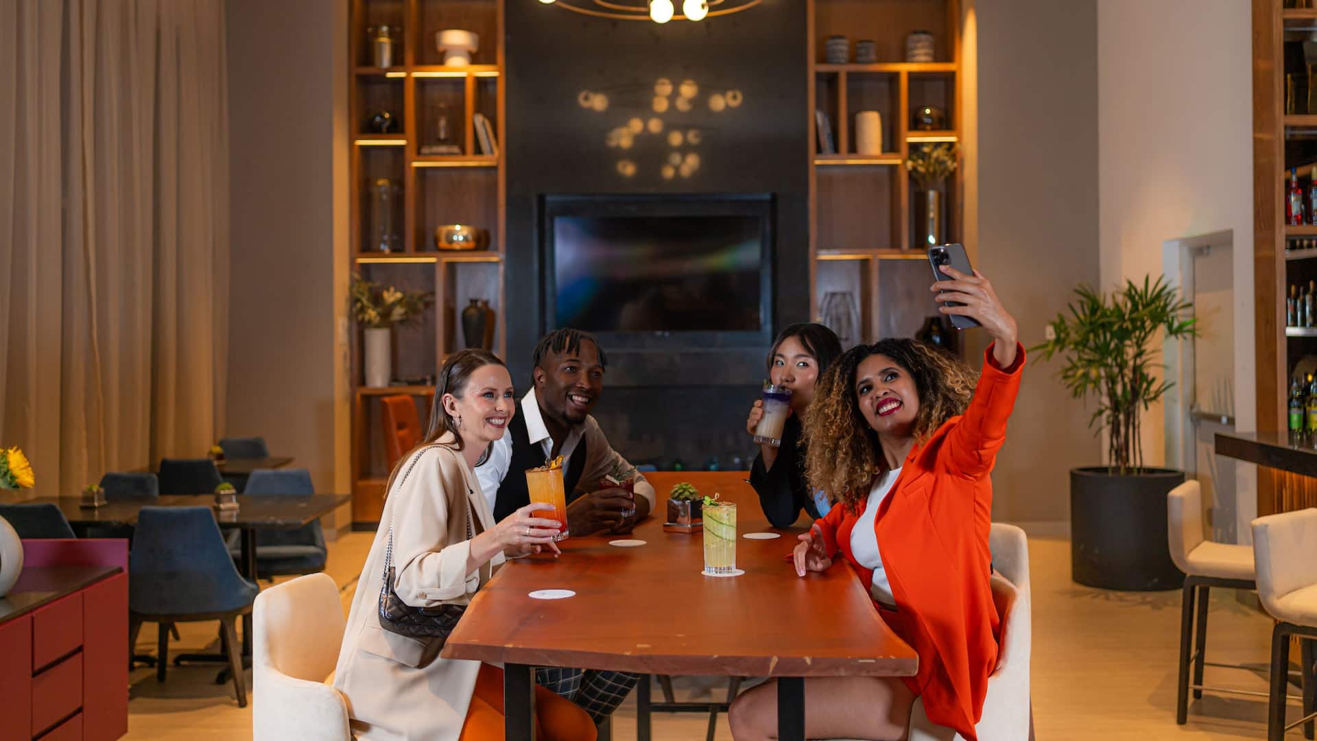 Hyatt Regency Mexico City Insurgentes Elements Bar Group Selfie